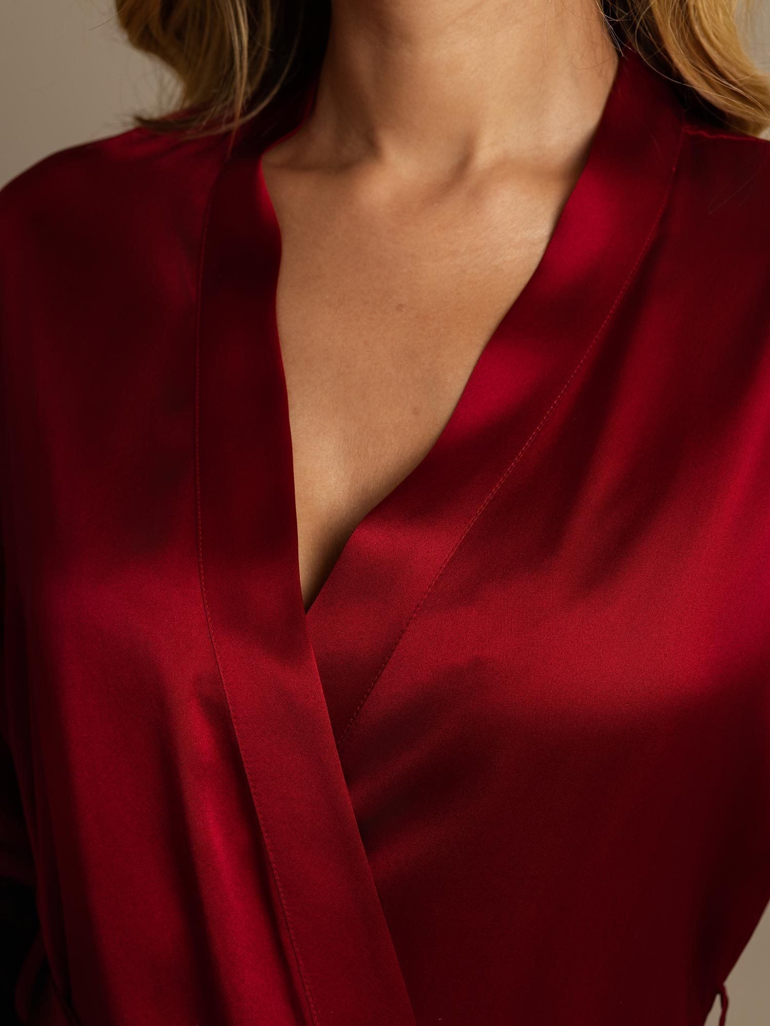 [Vino] SilkSilky-ES Seda Pura Womens Robe 004