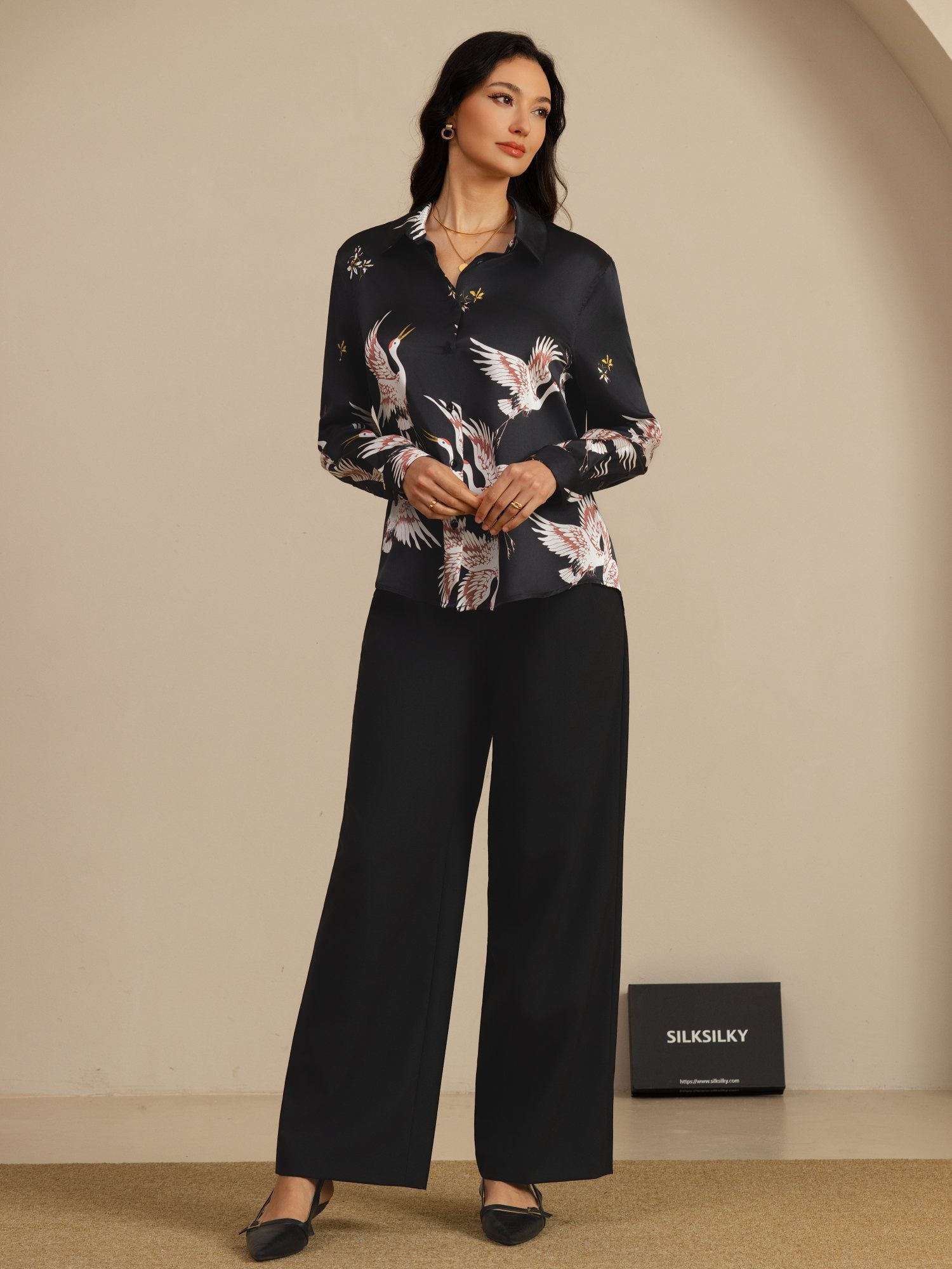 [Negro] SilkSilky-ES 19Momme Manga larga Cuello con Solapa Blusas de Mujer 008