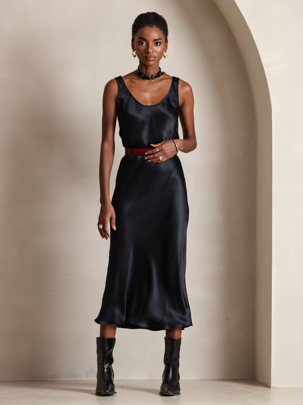 [Negro] SilkSilky-ES Seda Pura Cuello Barco Vestido 006