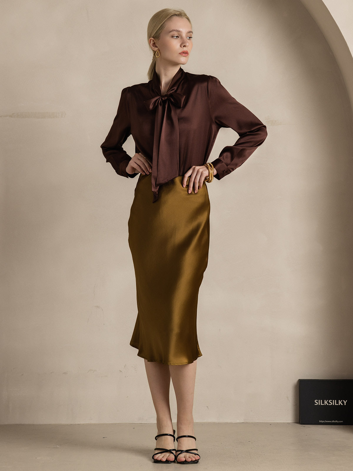 [Café] SilkSilky-ES 19Momme Seda Manga larga Corbata Blusas de Mujer 007