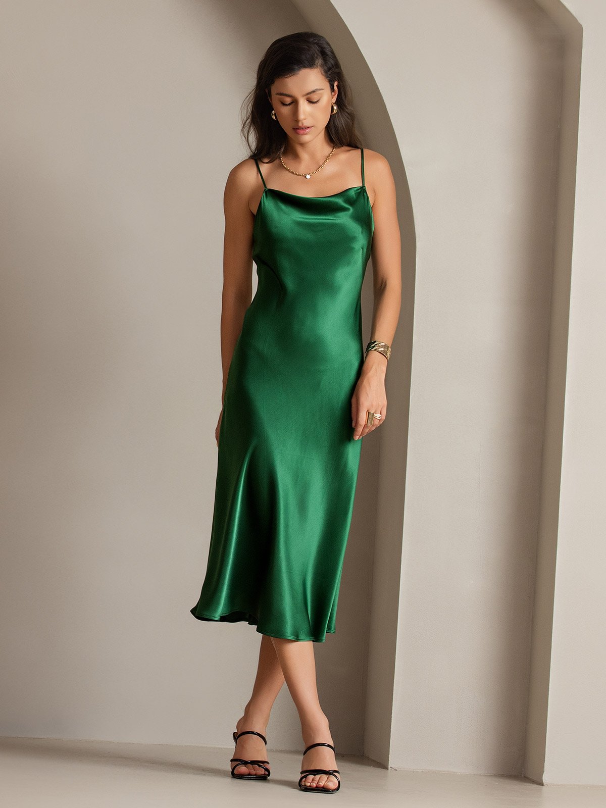 SilkSilky ES Seda Pura Sin mangas Escote Caído Vestido Verde 007