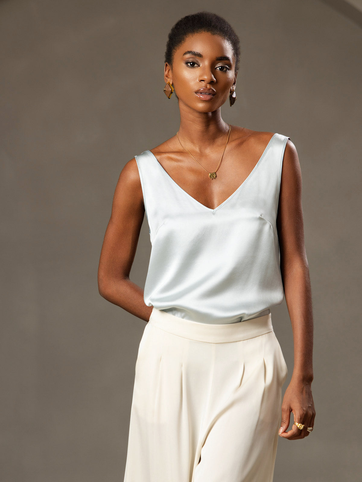 [Azul Claro] SilkSilky-ES 19Momme Sin mangas Cuello en V Top de tirantes 003