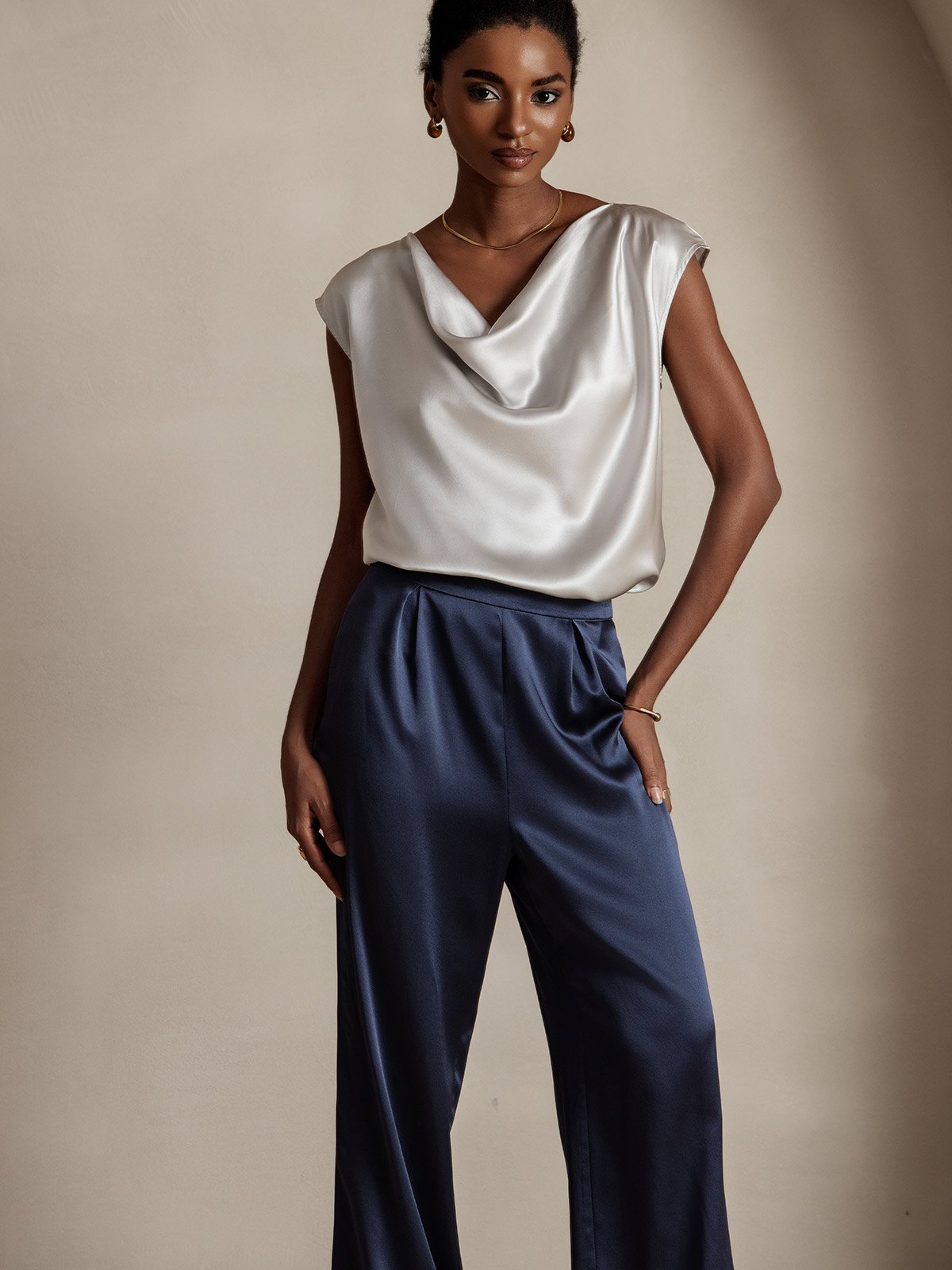 [Gris Claro] SilkSilky-ES 19Momme Seda Escote Caído Camisetas de Mujer 003