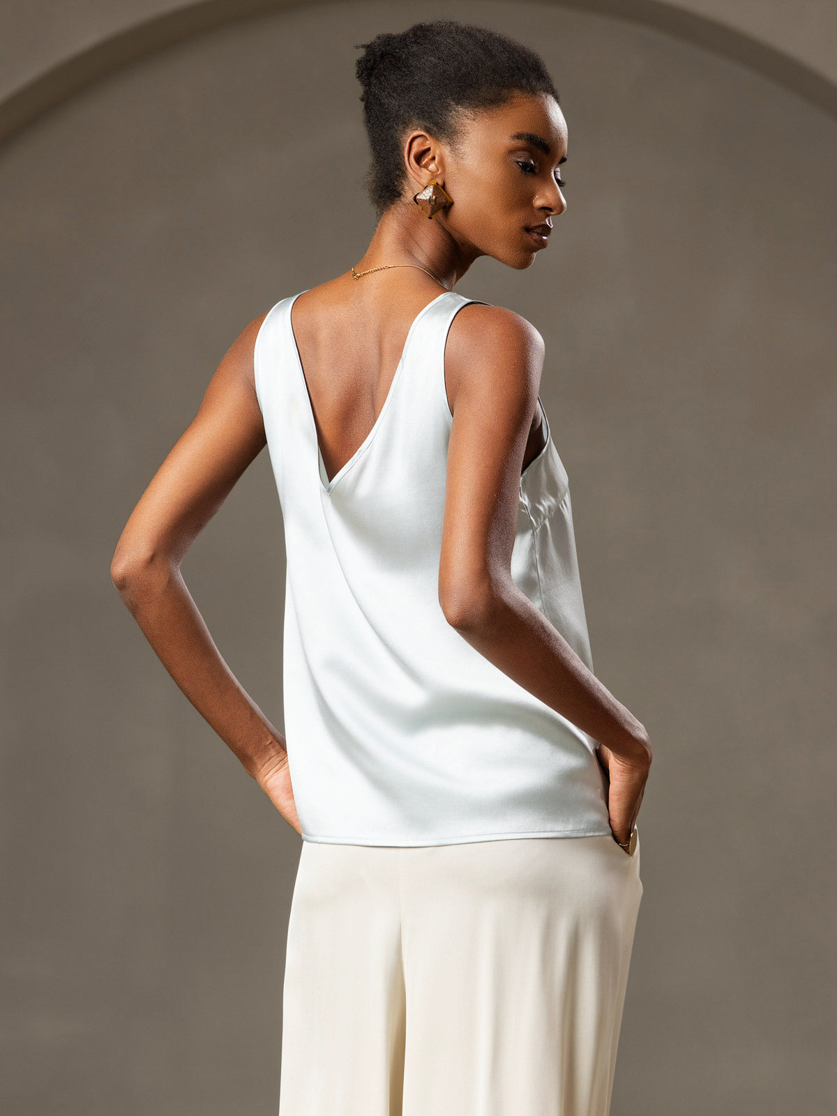 [Azul Claro] SilkSilky-ES 19Momme Sin mangas Cuello en V Top de tirantes 002