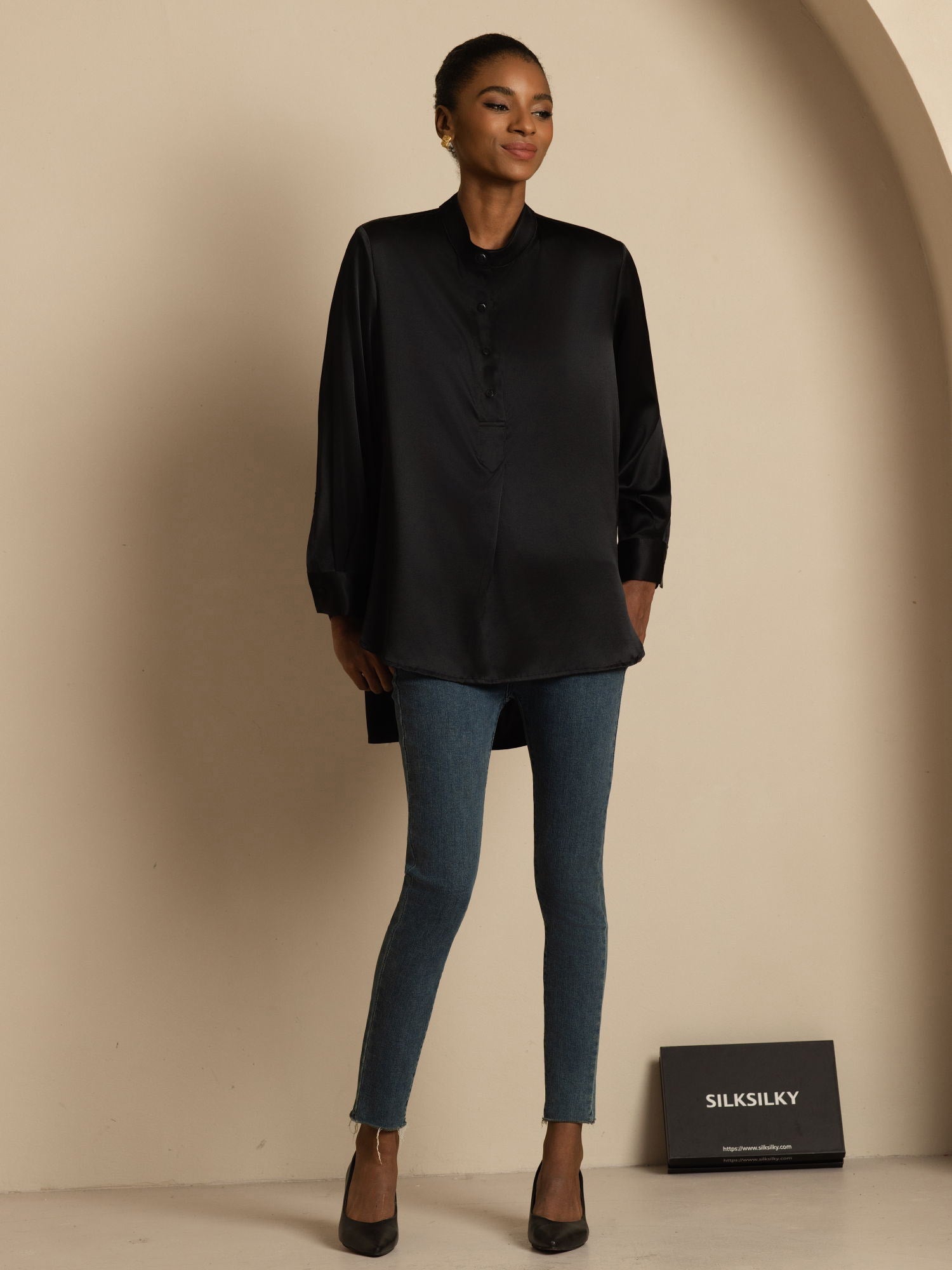 [Negro] SilkSilky-ES 19Momme Seda Manga larga Cuello Alto Blusa 006