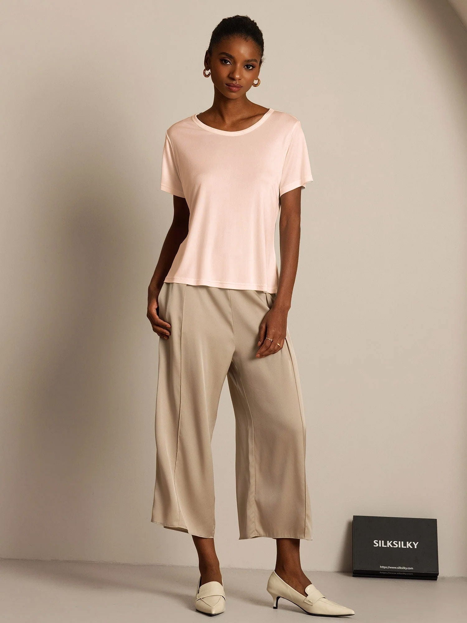 [Rosa Claro] SilkSilky-ES Manga corta Womens T-Shirt 007