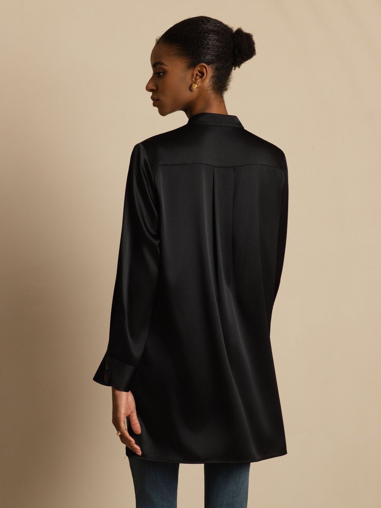 [Negro] SilkSilky-ES 19Momme Seda Manga larga Cuello Alto Blusa 002