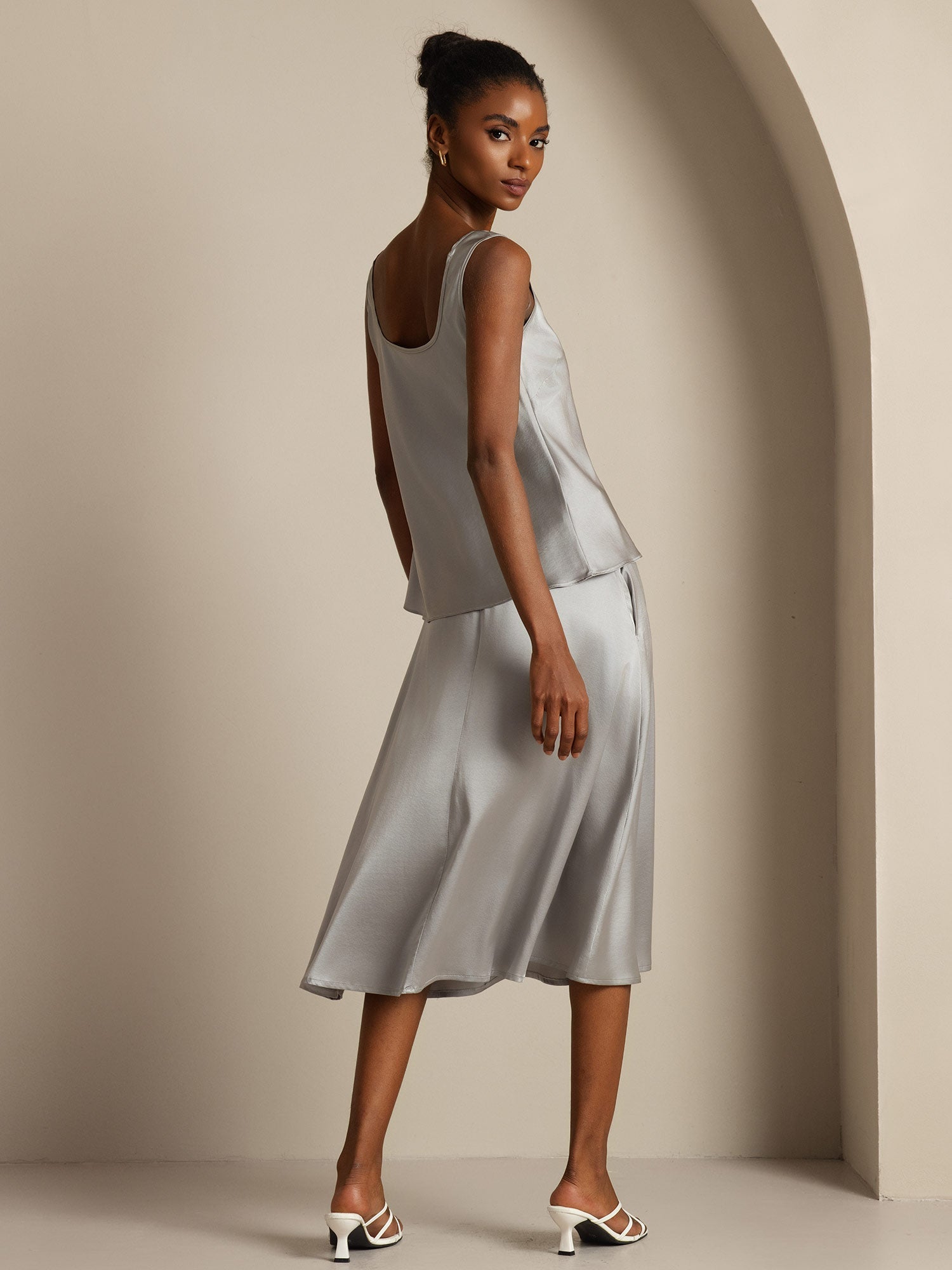 [Gris Griffin] SilkSilky-ES 19Momme Seda Cuello en U Top de tirantes 002