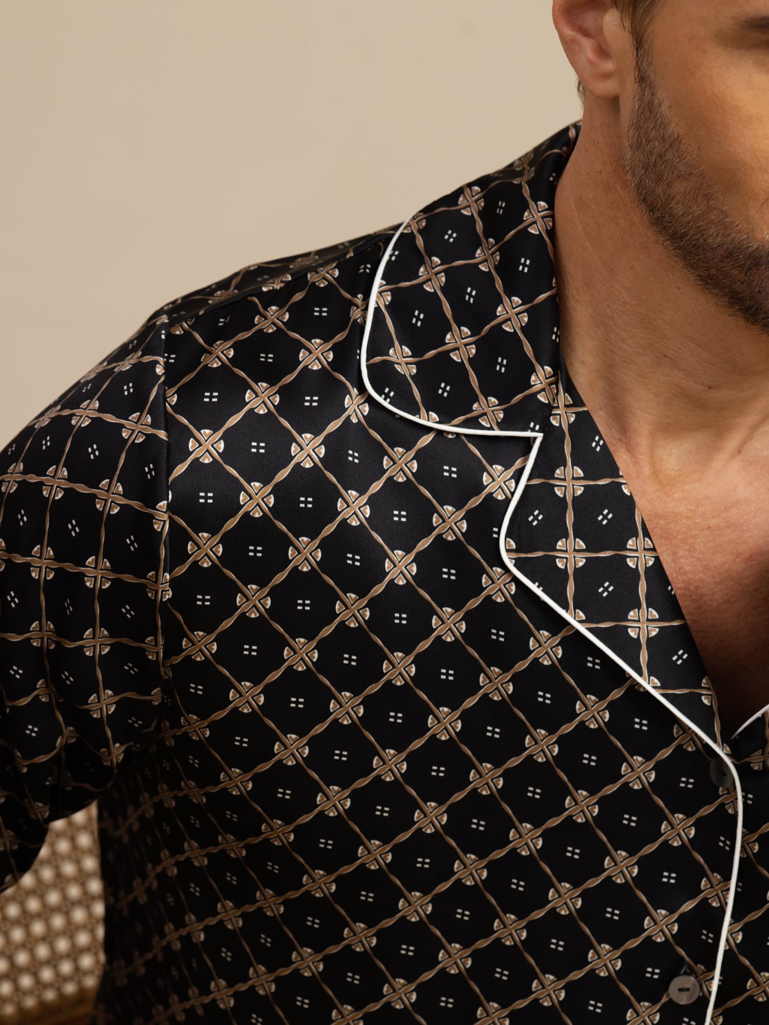 [Cadena Negra] SilkSilky-ES 19Momme Manga larga Pijamas de hombre 003