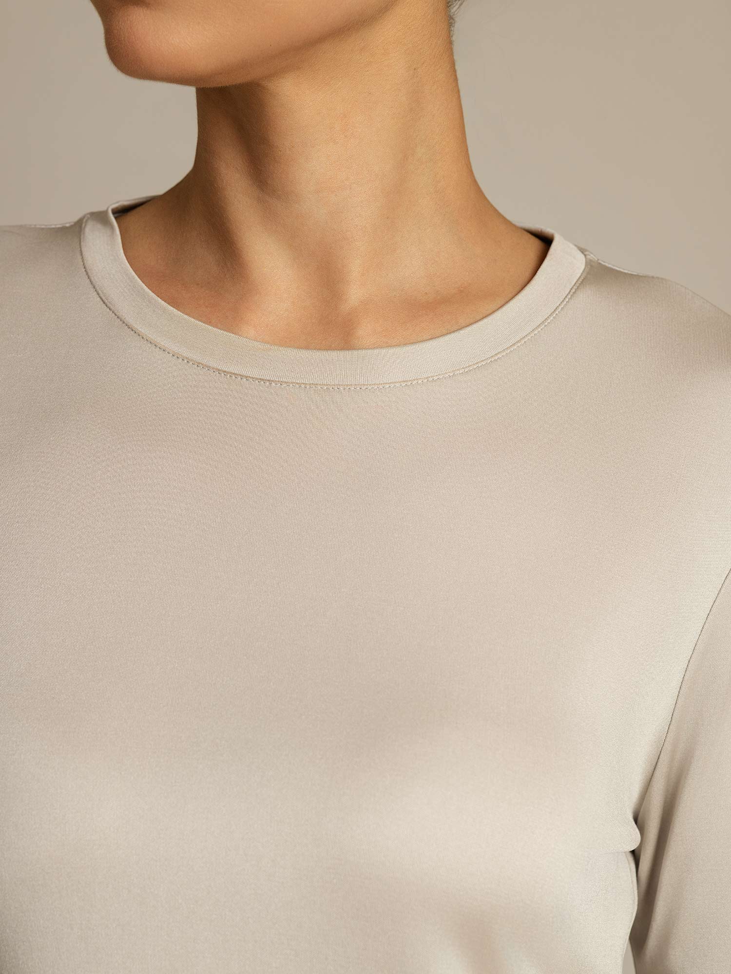 [Gris] SilkSilky-ES Seda Pura Womens T-Shirt 004,