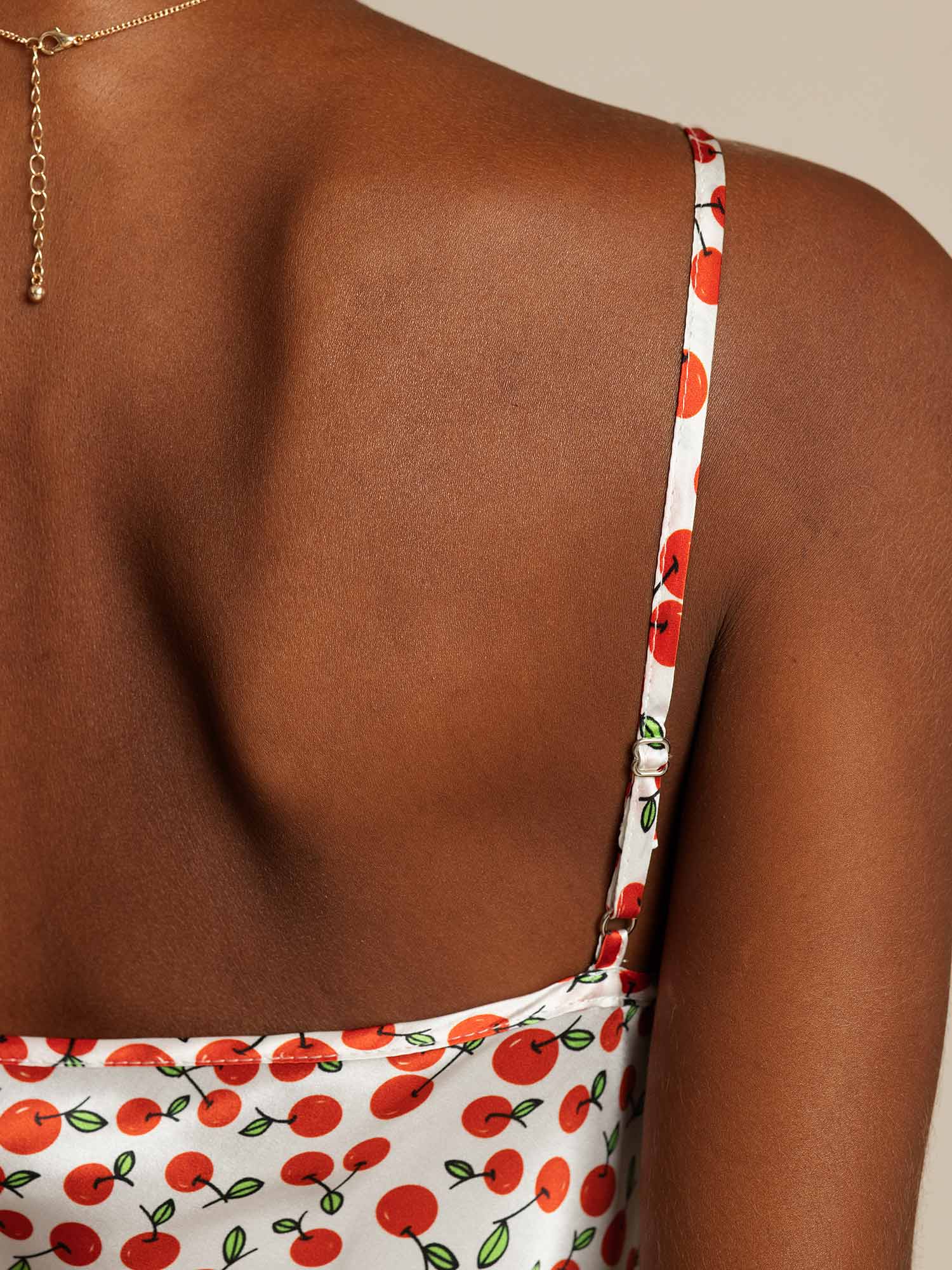 [Cereza] SilkSilky-ES Seda Pura Cuello en V Vestido 004,