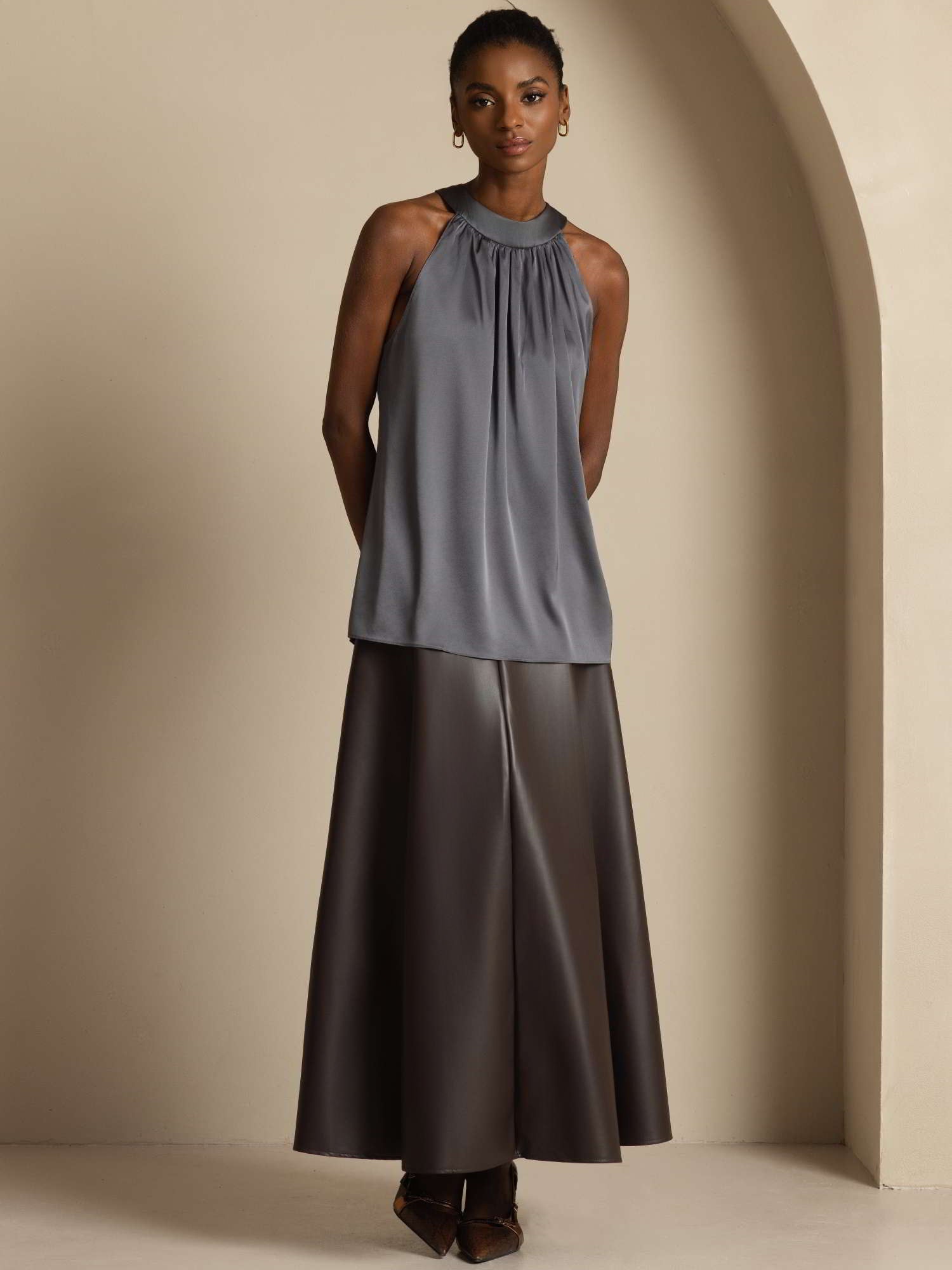 [Gris Oscuro] SilkSilky-ES 19Momme Seda Sin mangas Womens T-Shirt 003