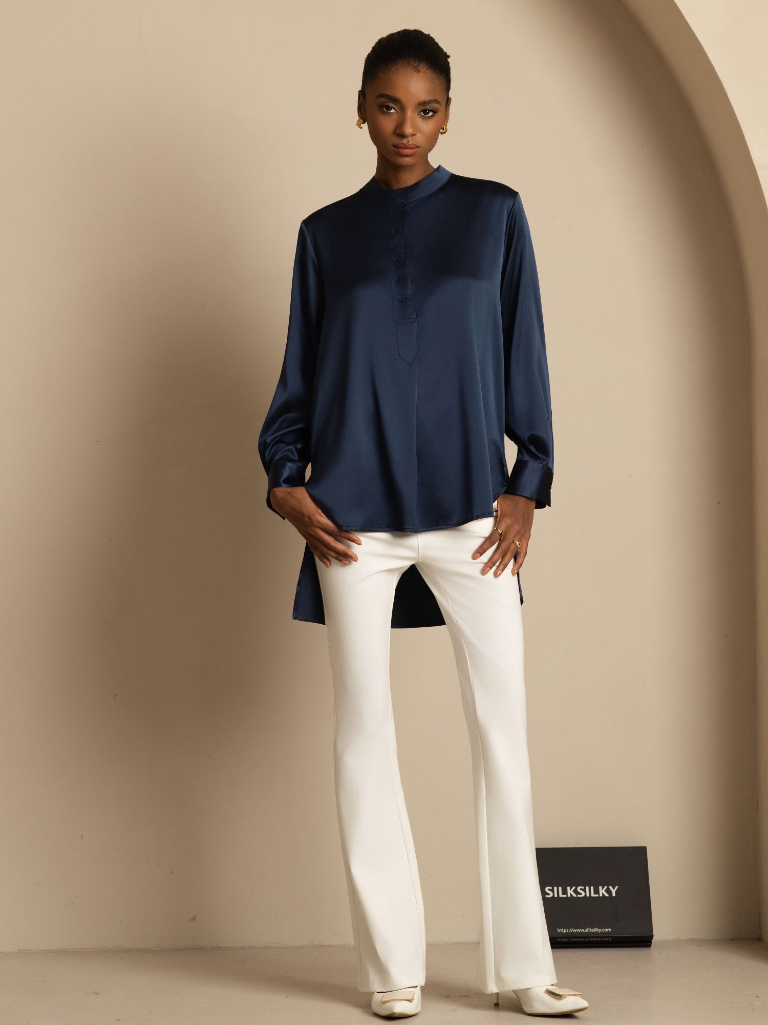 [Azul Oscuro] SilkSilky-ES 19Momme Seda Manga larga Cuello Alto Blusa 008