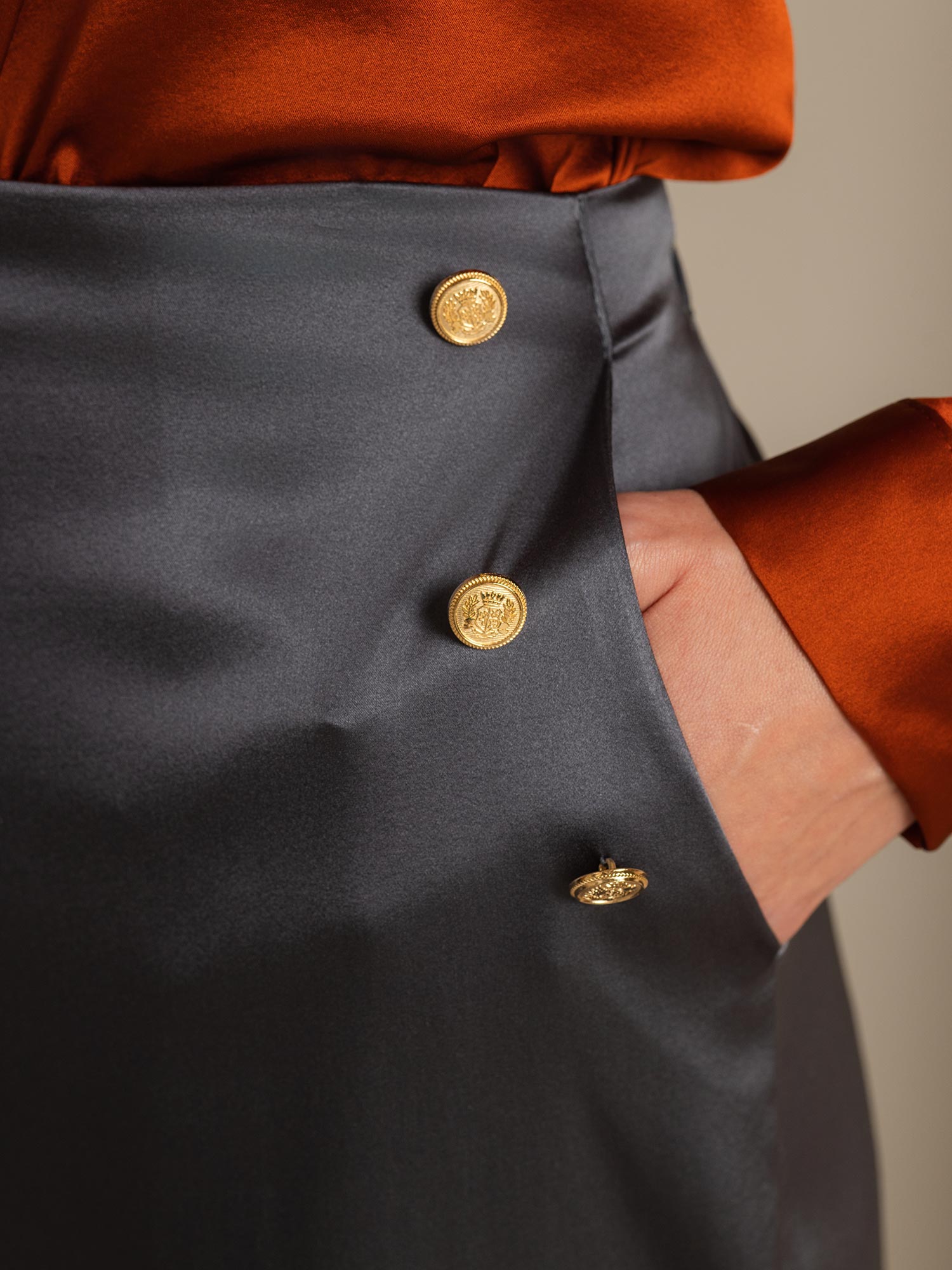 [Gris Oscuro] SilkSilky-ES 19Momme Seda Womens Pants 004,