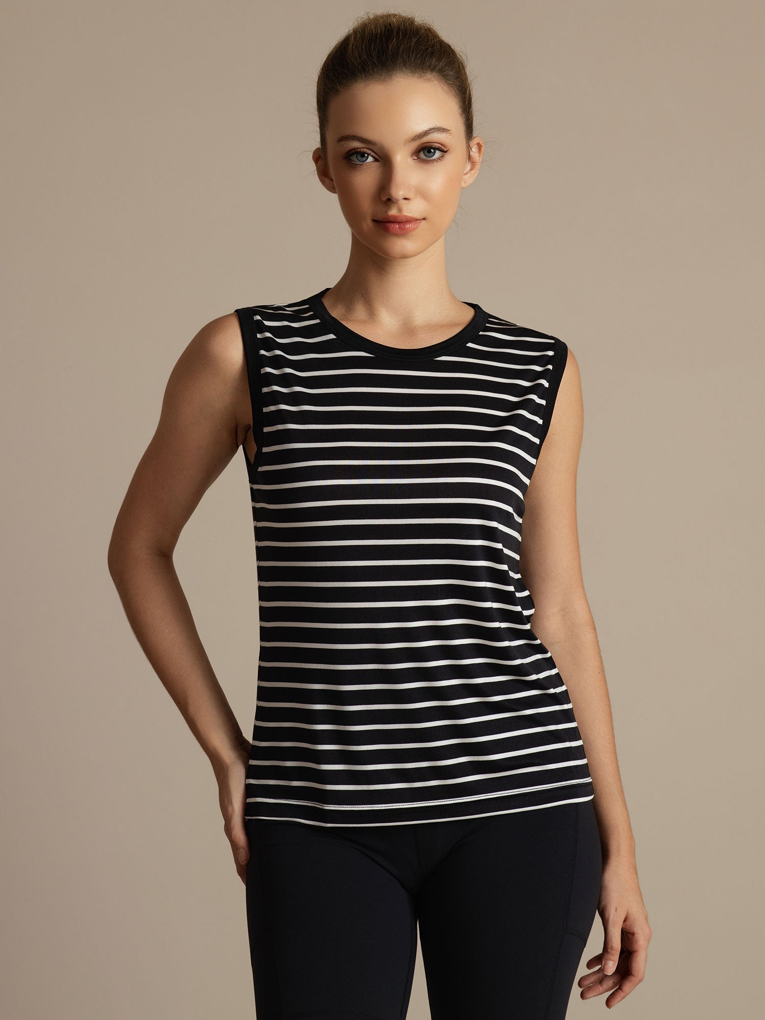 [Raya Negra] SilkSilky-ES Sin mangas Cuello Redondo Top de tirantes 005