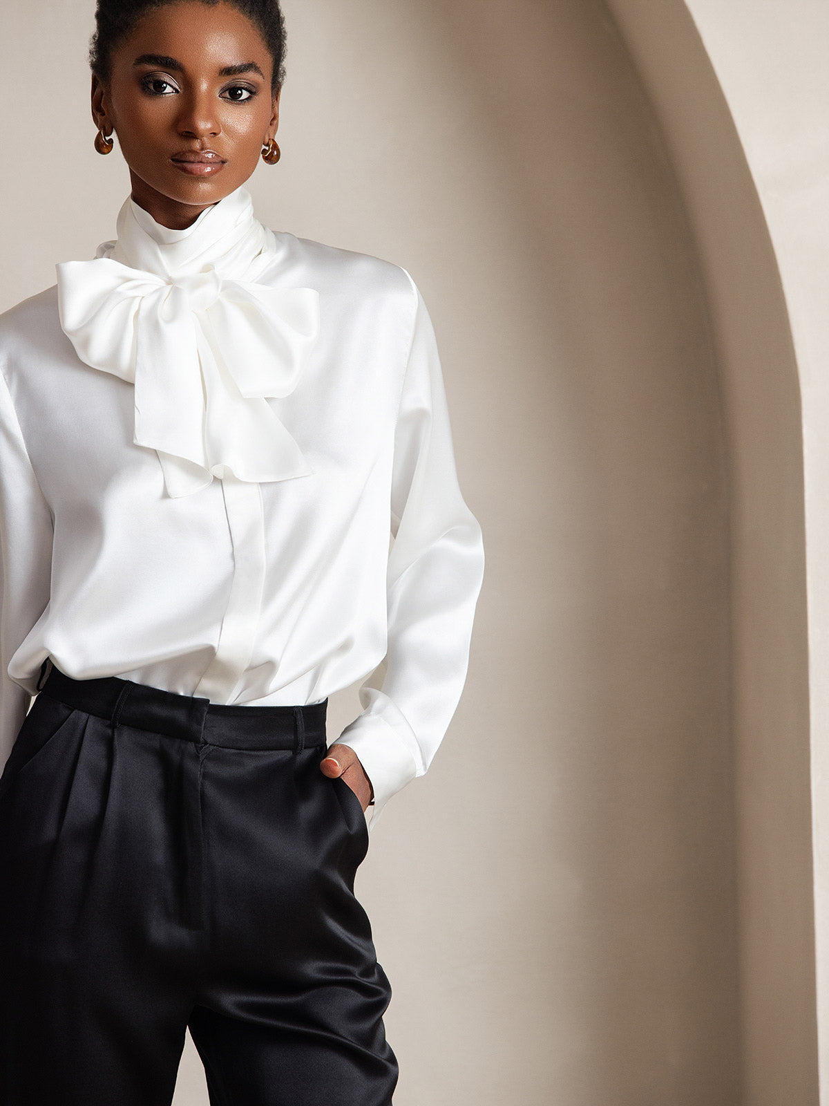 [Blanco] SilkSilky-ES 19Momme Manga larga Blusa 006