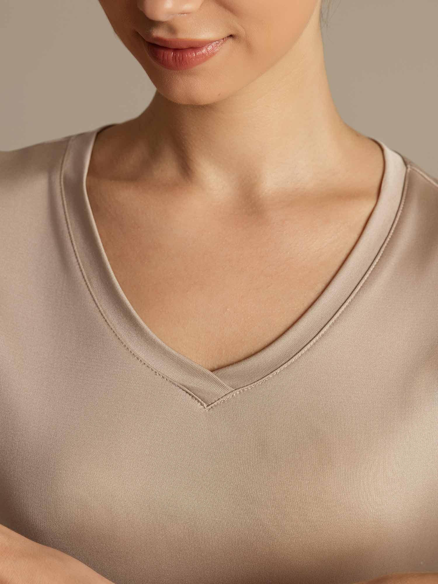 [Caqui Claro] SilkSilky-ES Manga corta Cuello en V Camisetas de Mujer 005