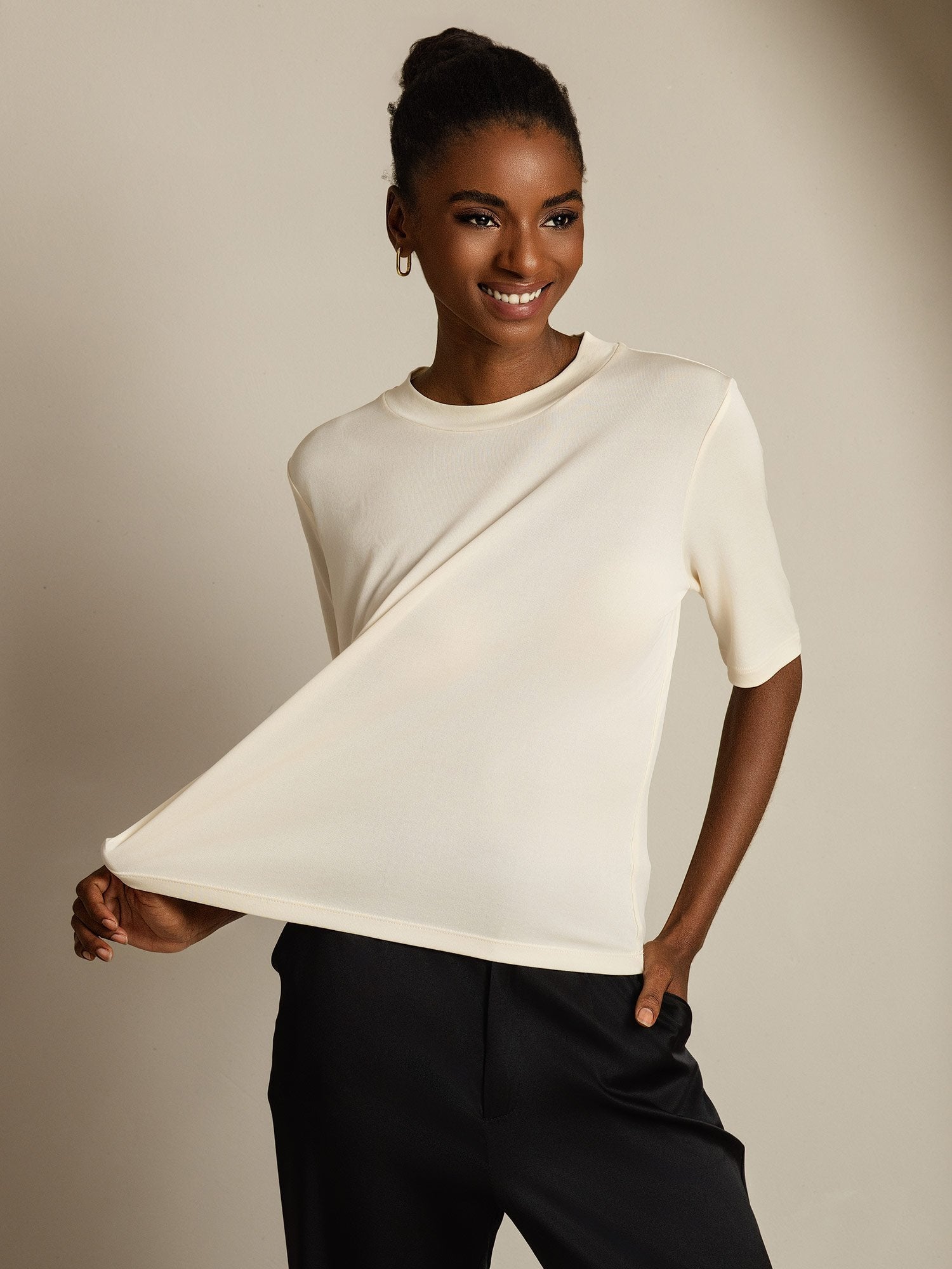 [Beige] SilkSilky-ES Seda Pura Womens T-Shirt 001
