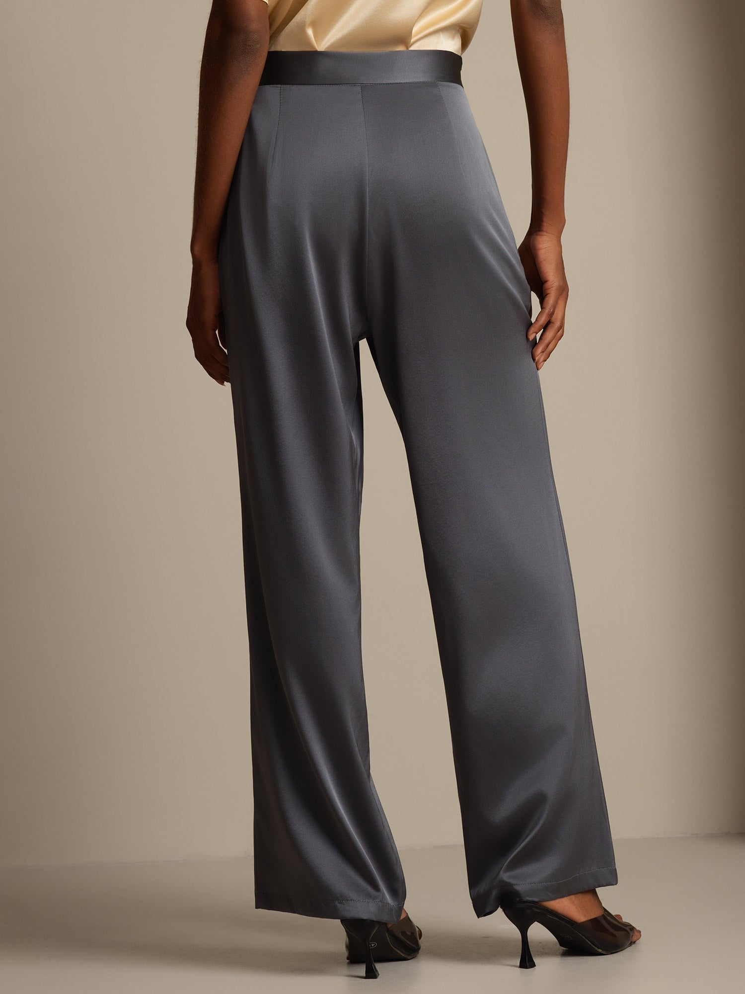 [Gris Oscuro] SilkSilky-ES 19Momme Pantalones de mujer 002