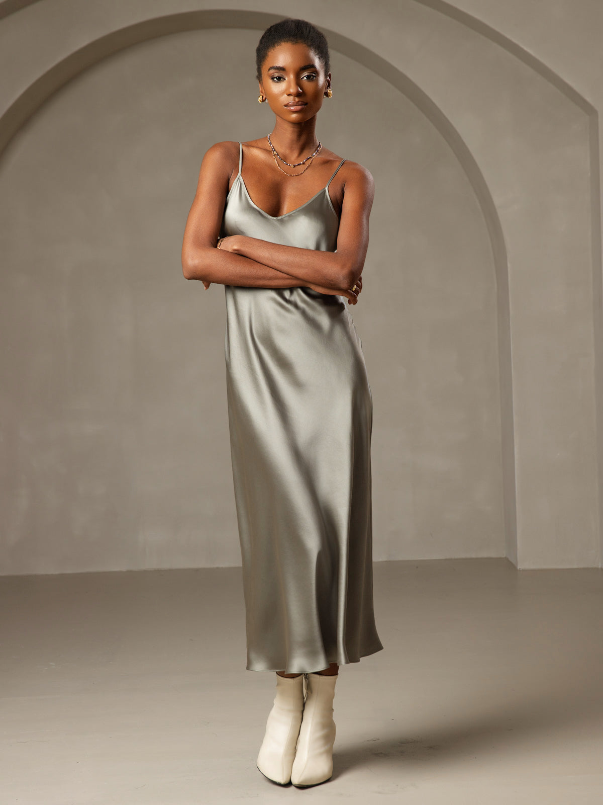 [Verde Grisáceo] SilkSilky-ES Seda Pura Dress 001