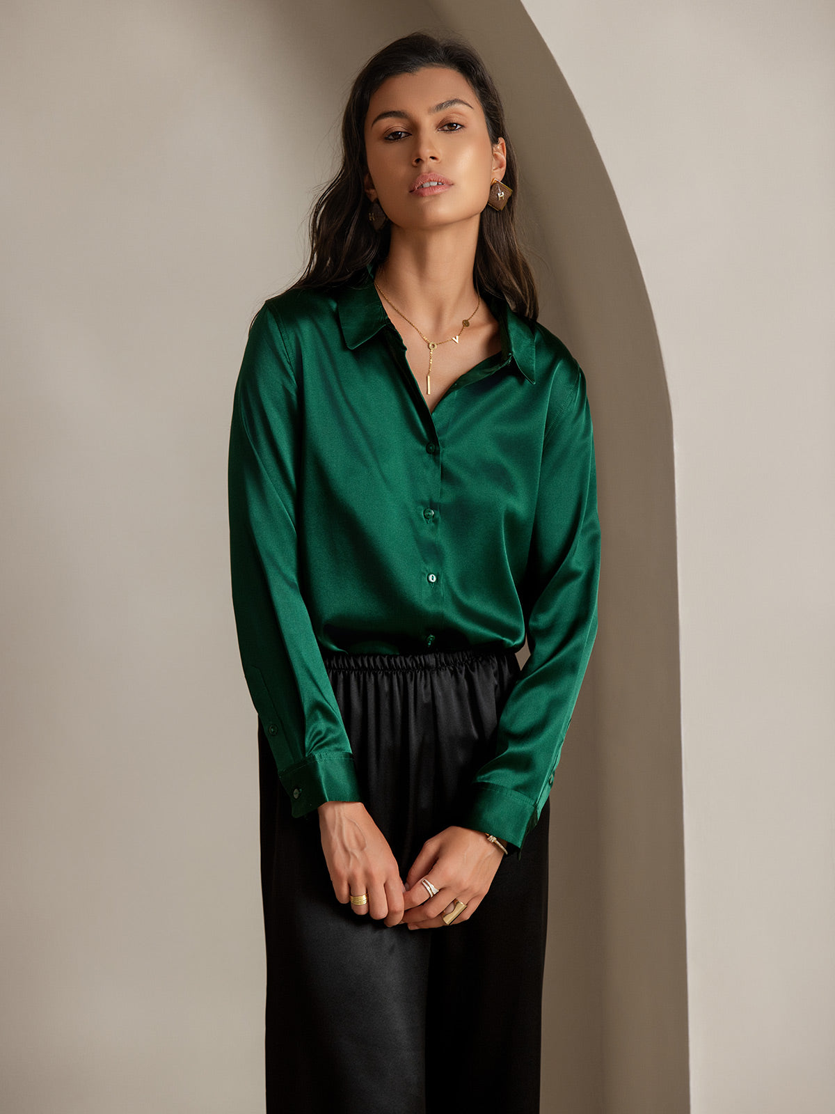 [Verde Oscuro] SilkSilky-ES 19Momme Manga larga Cuello con Solapa Blusas de Mujer 001