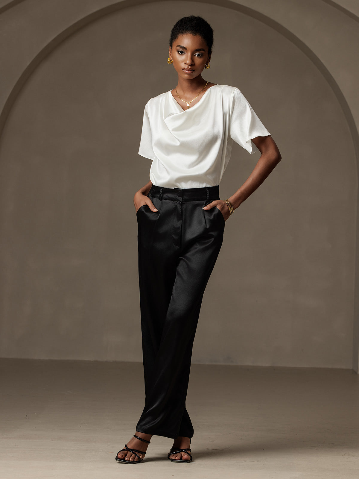 [Blanco] SilkSilky-ES 19Momme Seda Womens T-Shirt 006