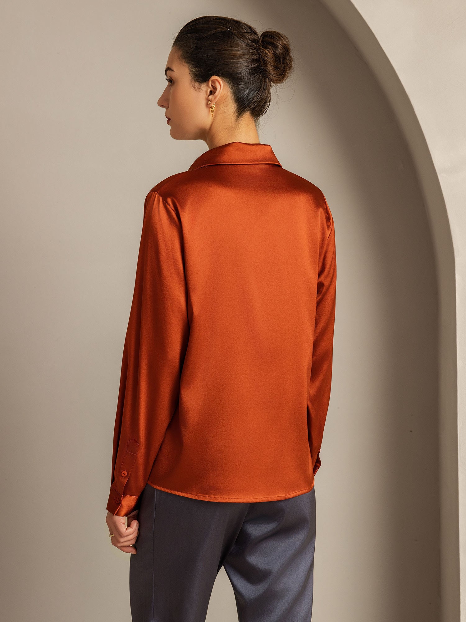 [Caramelo] SilkSilky-ES 19Momme Seda Cuello Camisero Blusas de Mujer 003