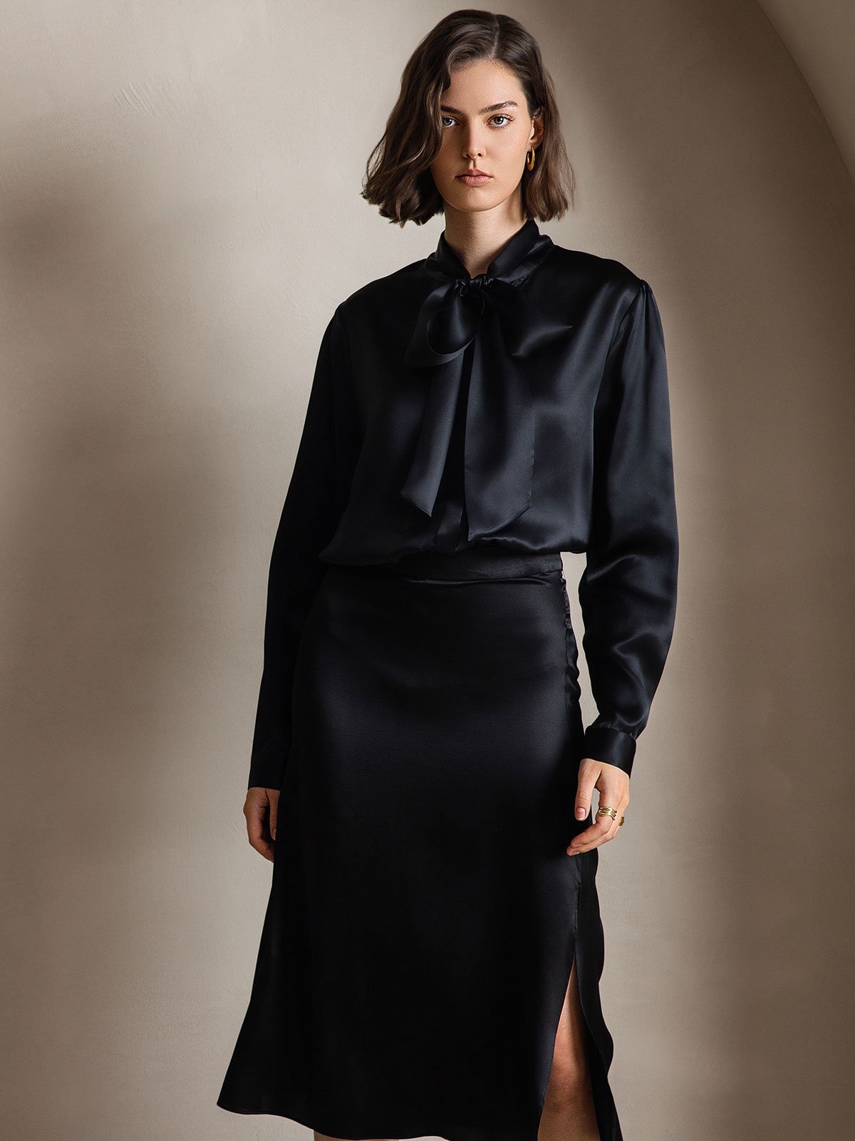 [Negro] SilkSilky-ES 19Momme Seda Manga larga Blouse 003