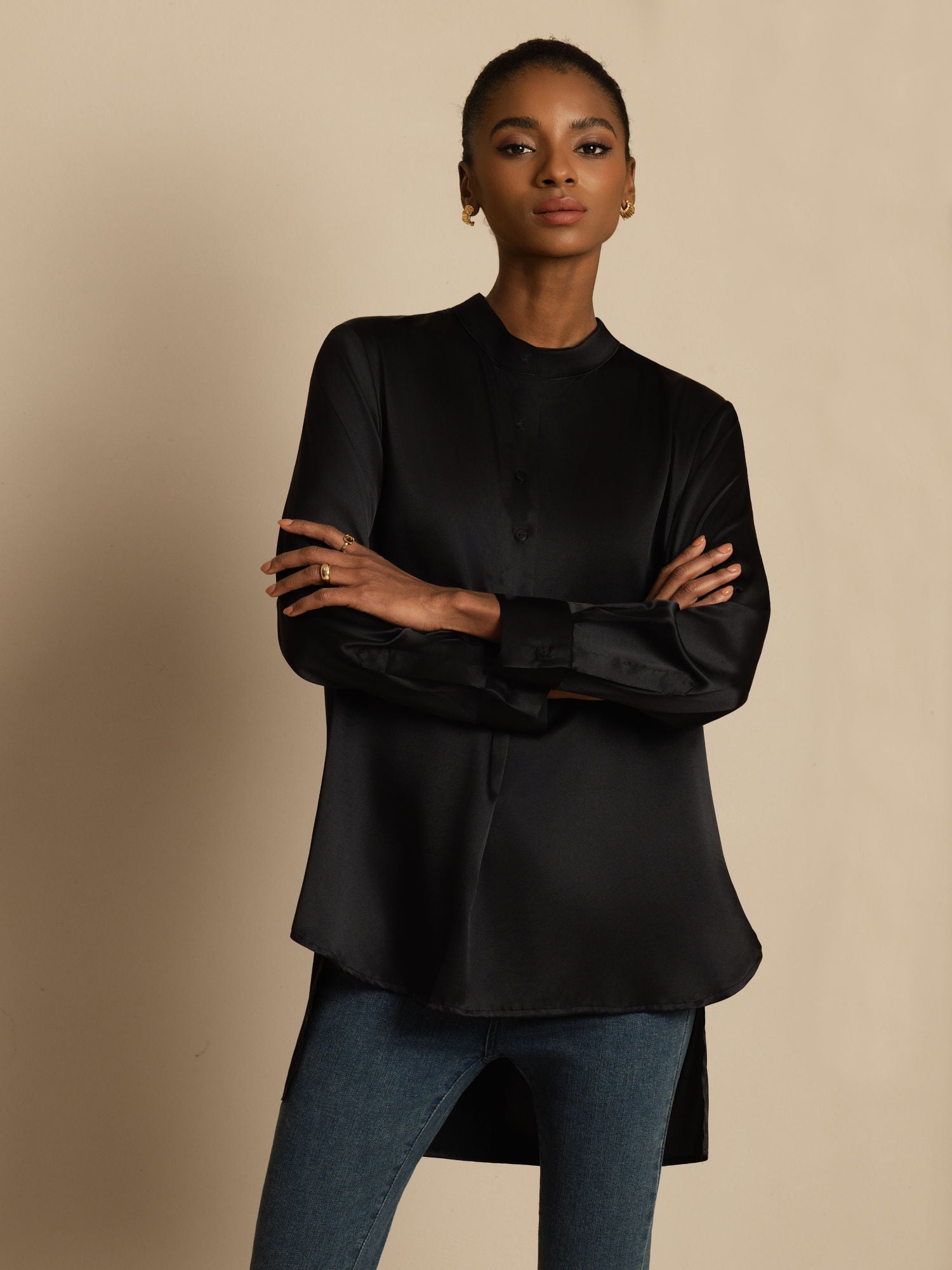 [Negro] SilkSilky-ES 19Momme Seda Manga larga Cuello Alto Blusa 004