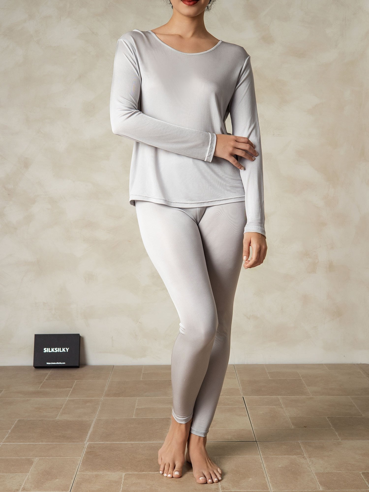 [Plata] SilkSilky-ES Manga larga Cuello Redondo Ropa Interior Larga Mujer 003