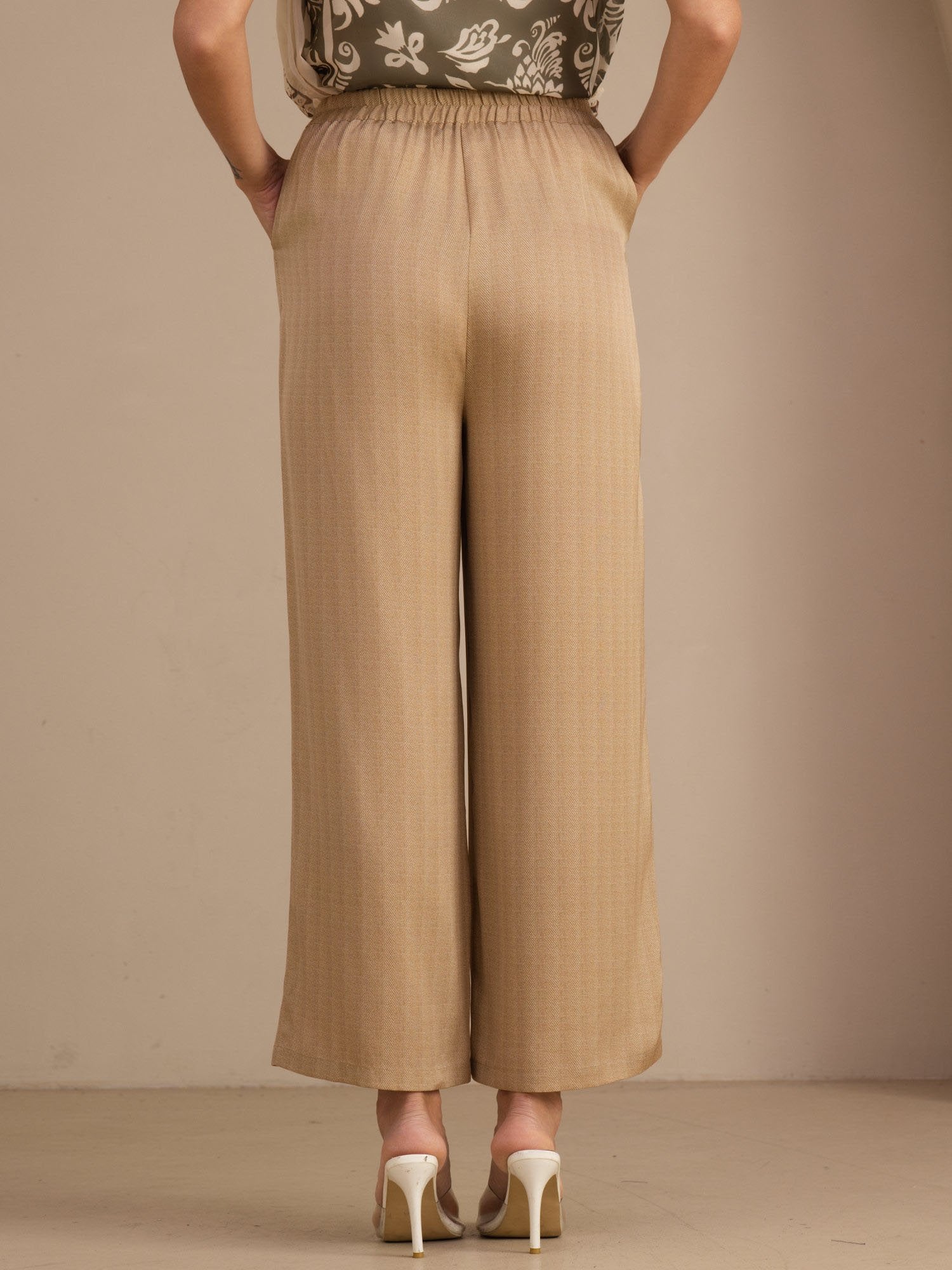[Curry] SilkSilky-ES Womens Pants 002