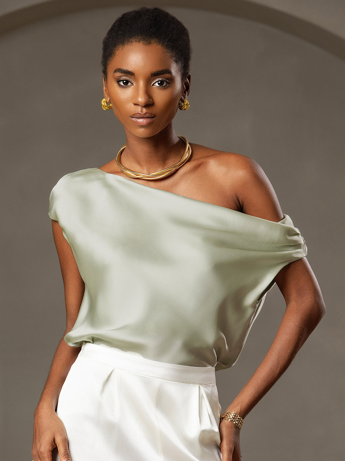 [Verde Claro] SilkSilky-ES 19Momme Seda Un hombro Camisetas de Mujer 001