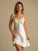 [Blanco] SilkSilky-ES Spaghetti Strap V Neck Camisón 001