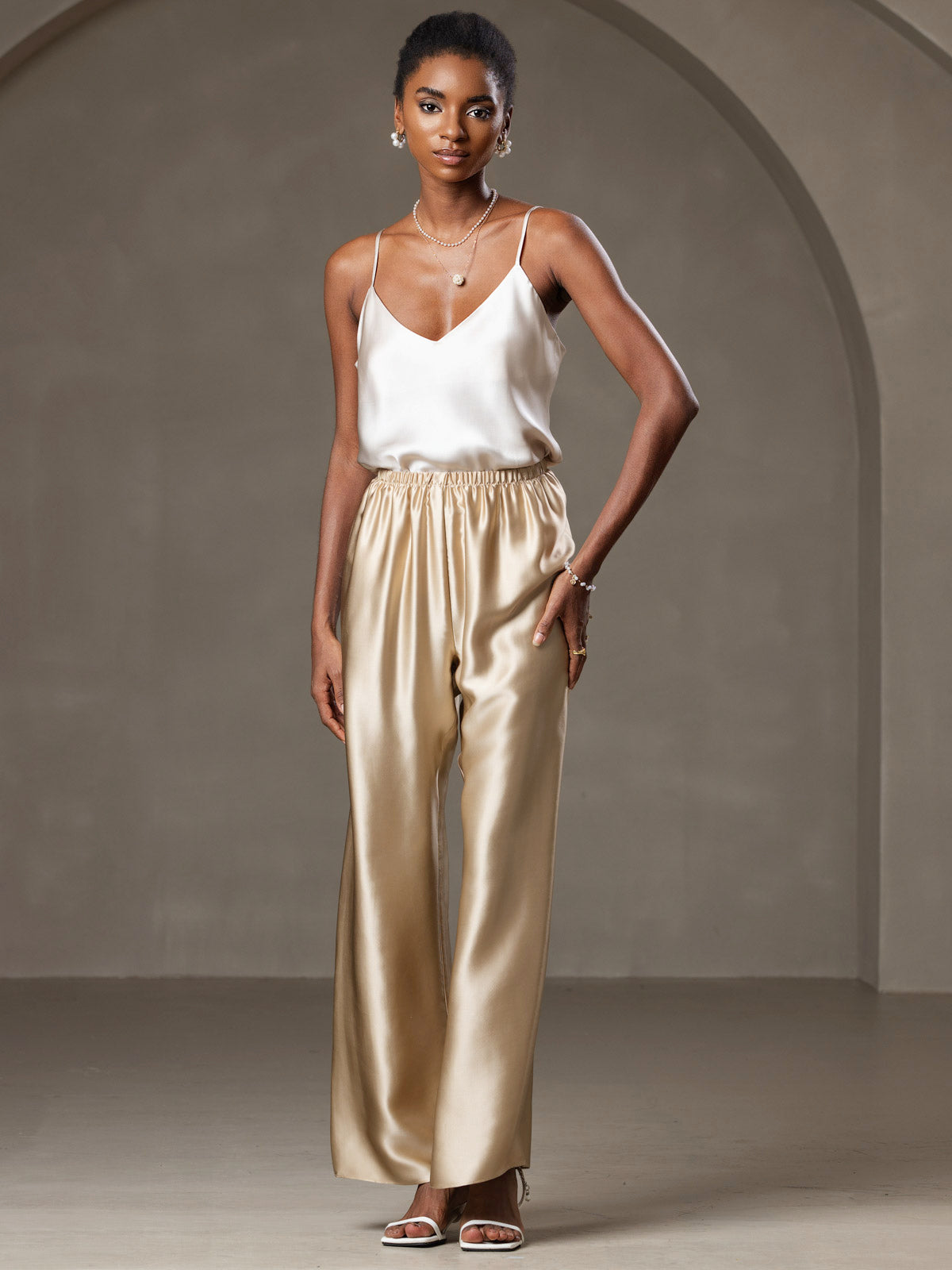 [Beige] SilkSilky-ES Seda Pura Cuello en V Top de tirantes 006