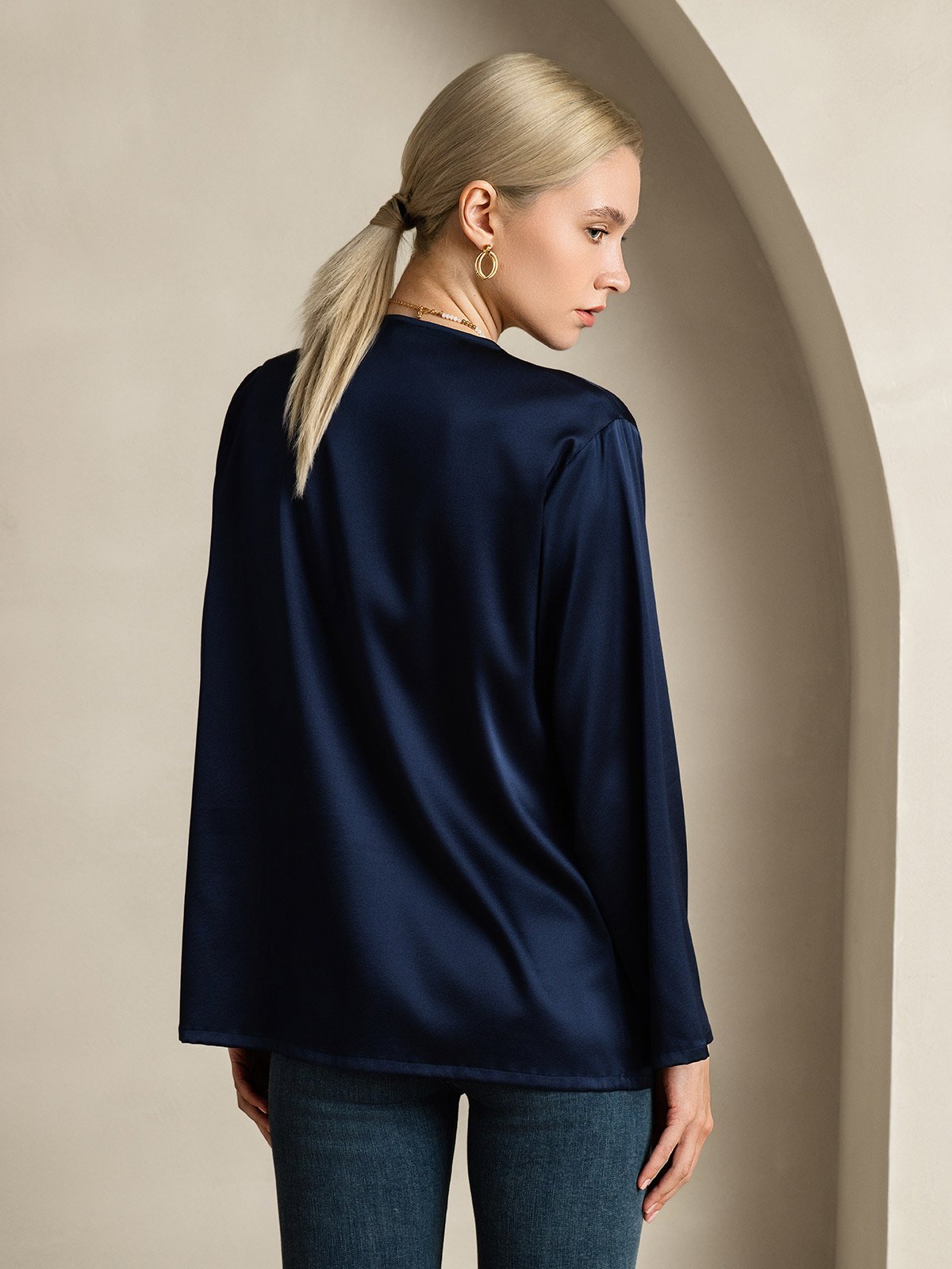 [Azul Oscuro] SilkSilky-ES 19Momme Seda Cuello en V Blusas de Mujer 002