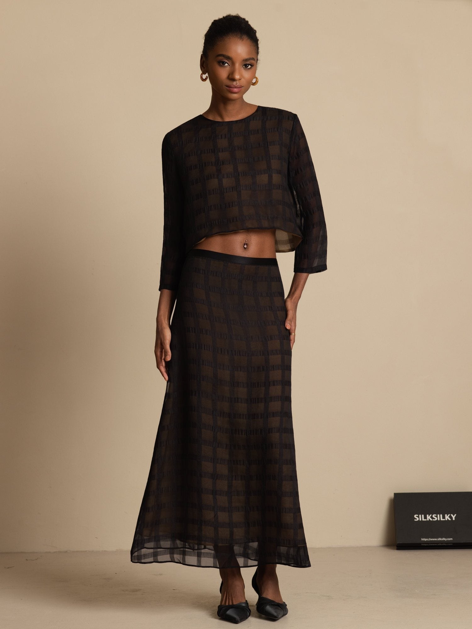 [Negro] SilkSilky-ES Seda Pura Manga larga Cuello Redondo Women''s Outfit Sets 001