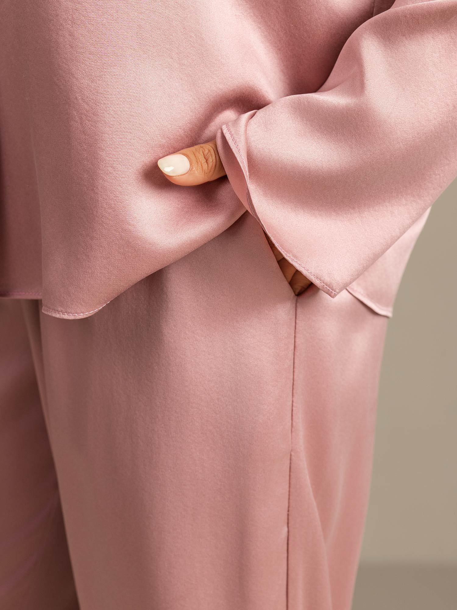 [PielDeMelocotón] SilkSilky-ES 19Momme Seda Escote V Pijamas de mujer 004