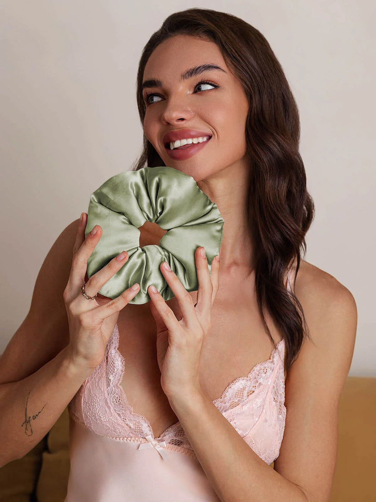 [Verde Claro] SilkSilky-ES Seda Scrunchie 003