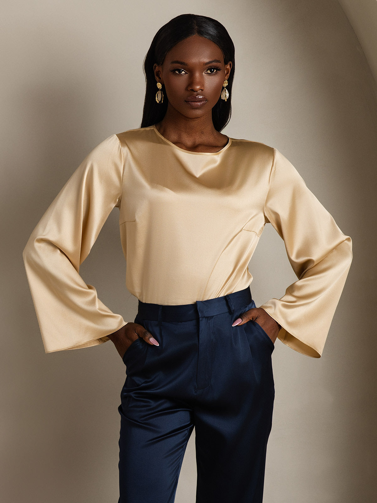 [Champán] SilkSilky-ES 19Momme Seda Womens T-Shirt 002,