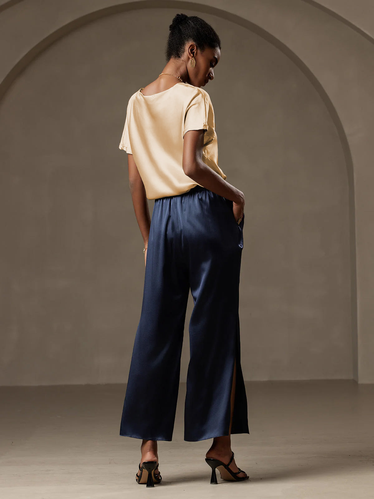 [Champán] SilkSilky-ES 19Momme Seda Womens T-Shirt 006