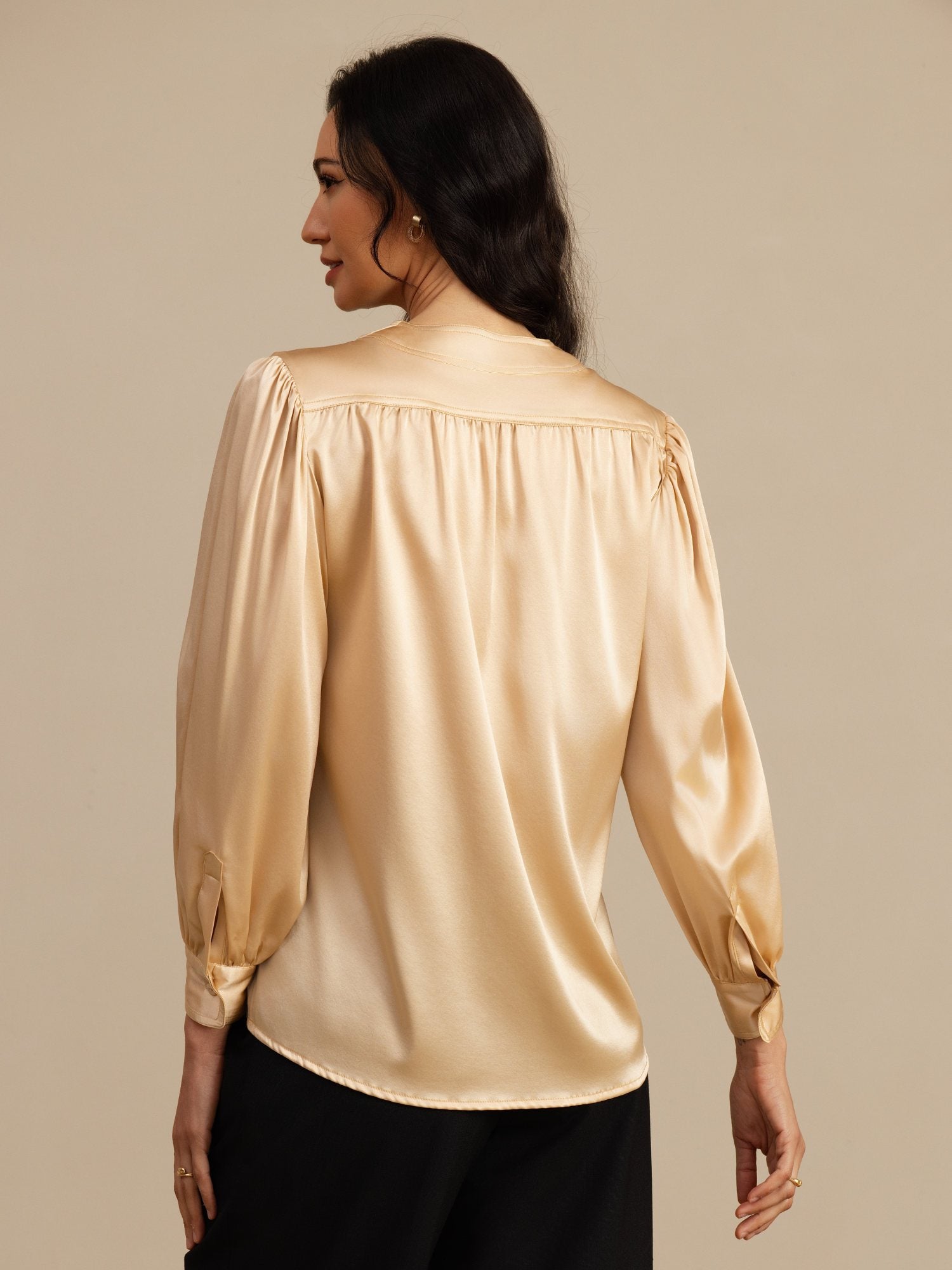 [Champán] SilkSilky-ES 19Momme Long Sleeve Round Neck Blusa 002