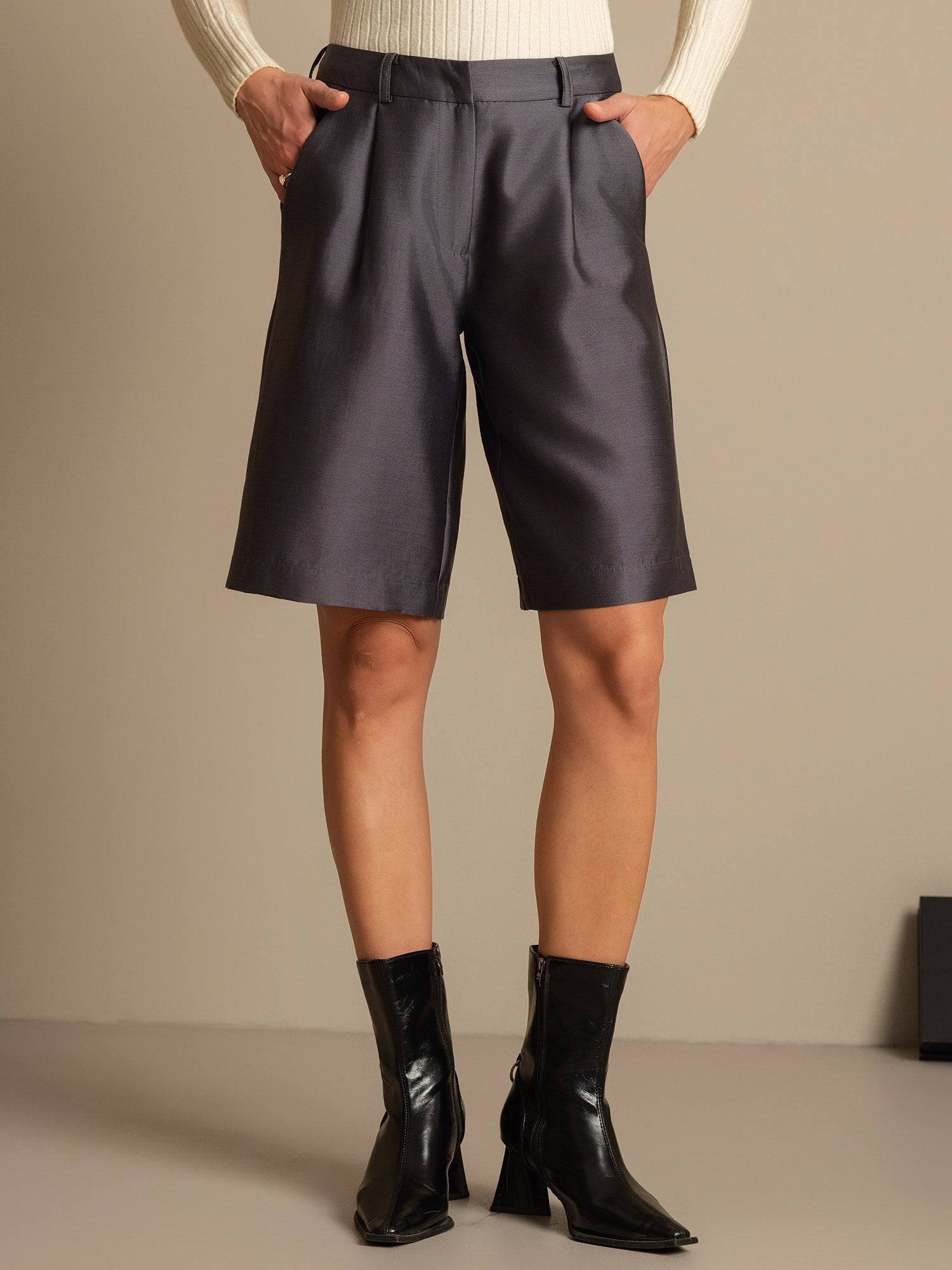 [Gris] SilkSilky-ES 32Momme Silk-Wool Blend Womens Shorts 001,