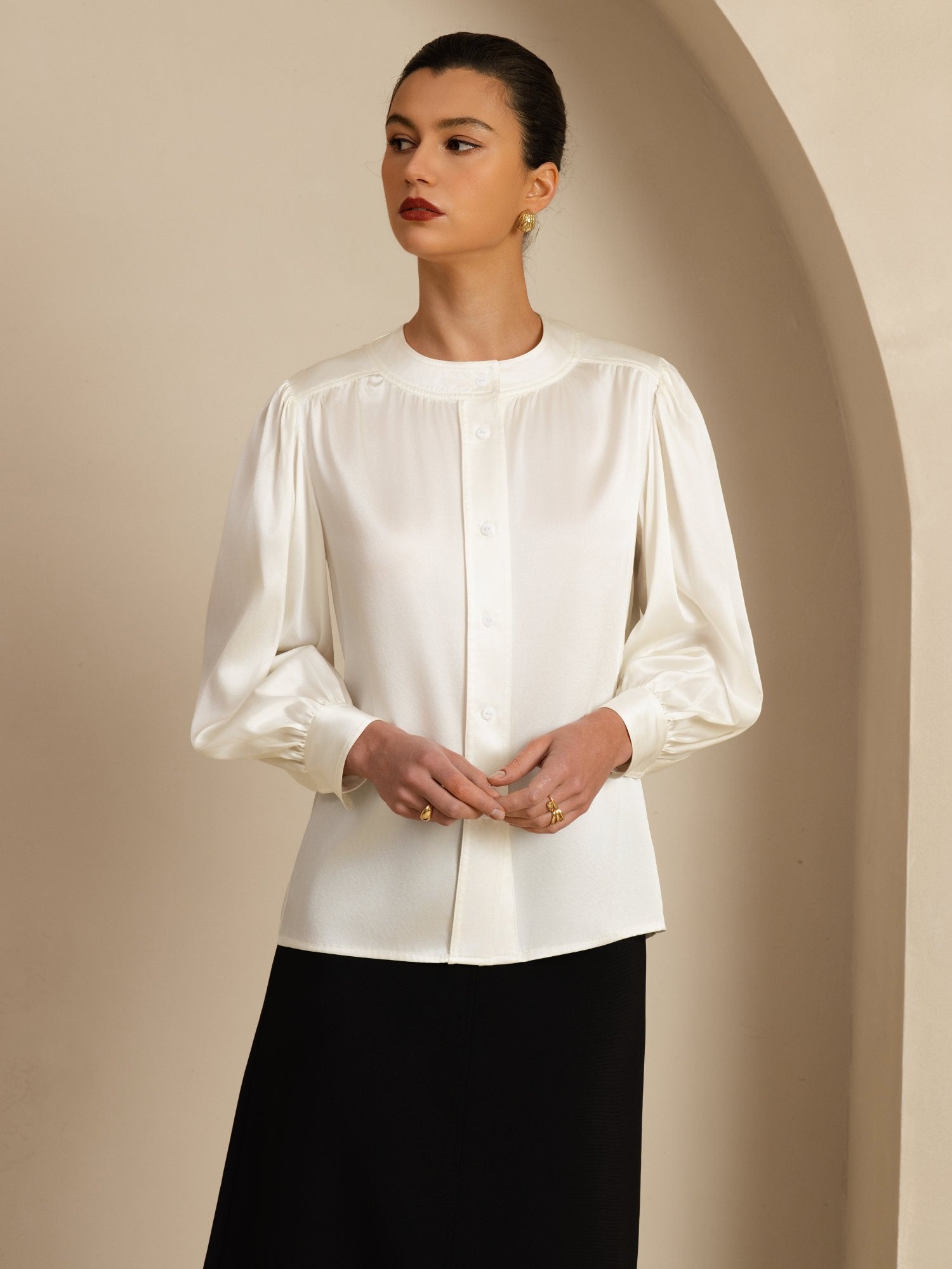 [Blanco] SilkSilky-ES 19Momme Long Sleeve Round Neck Blusa 001