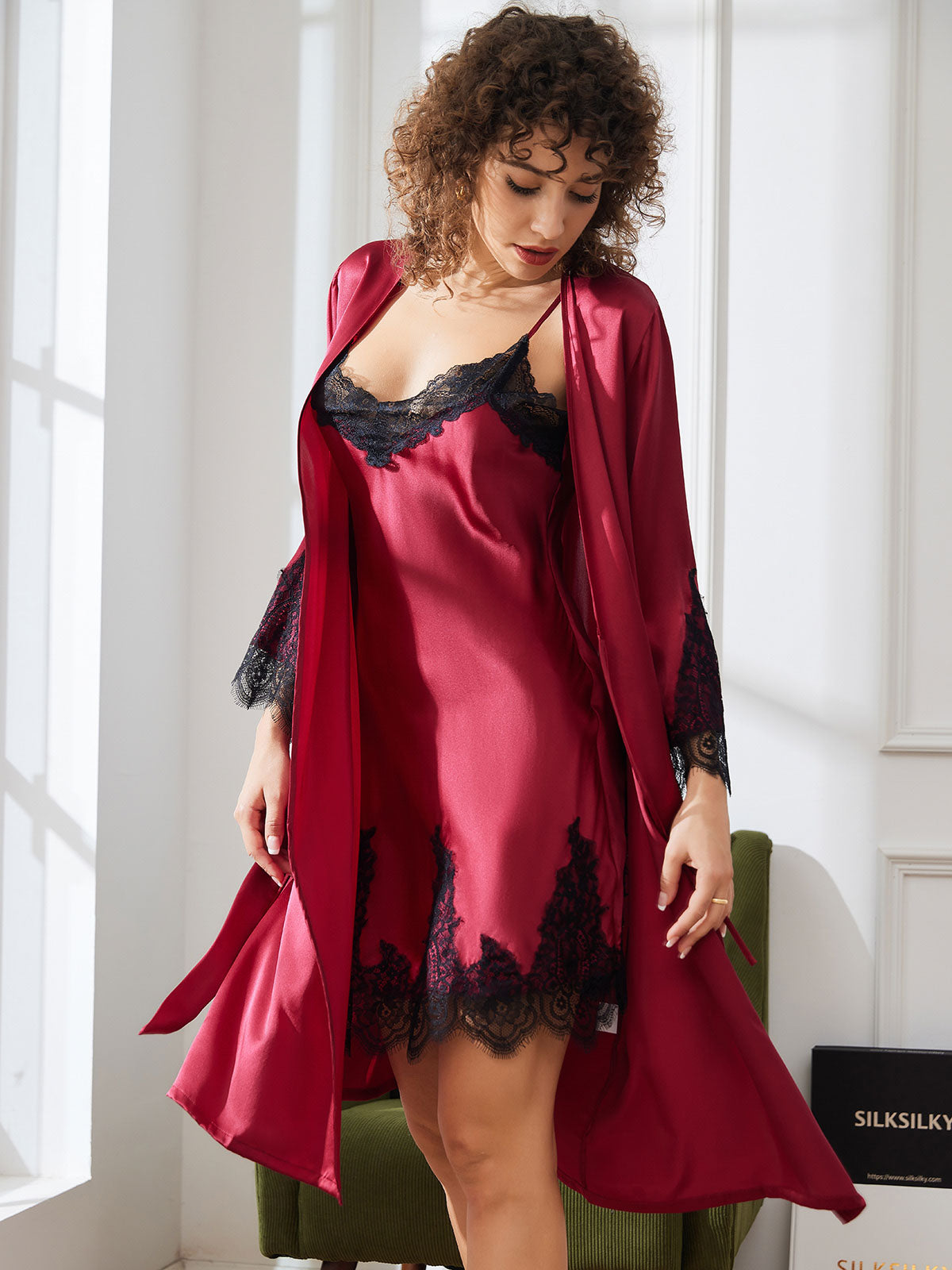 SilkSilky ES Seda Pura Manga francesa Nightgown&Robe Set RojoOscuro 004