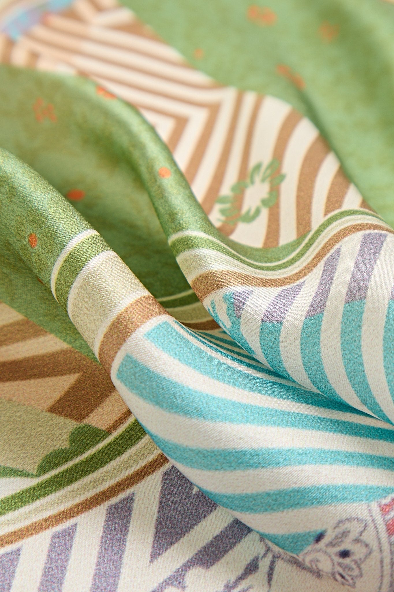 [P100] SilkSilky-ES Seda Pura Scarf 006,