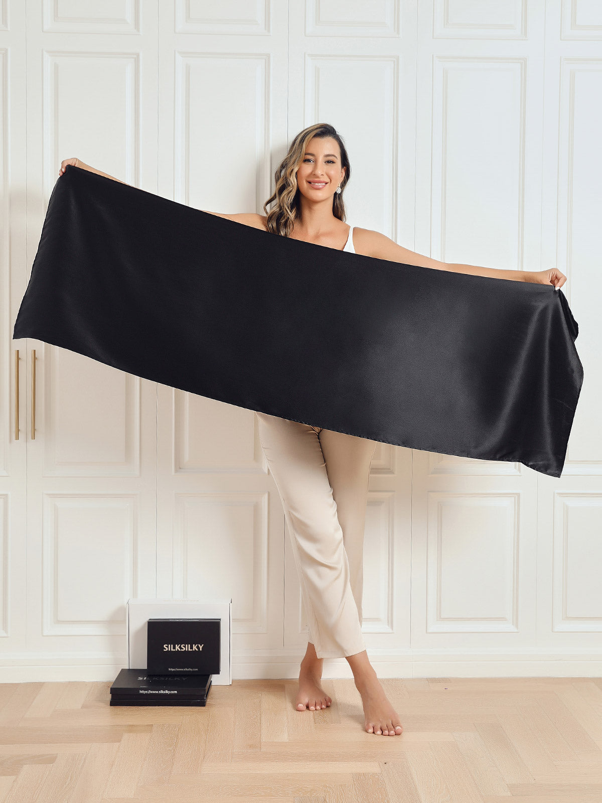 [Negro] SilkSilky-ES Seda Pura Scarf 002
