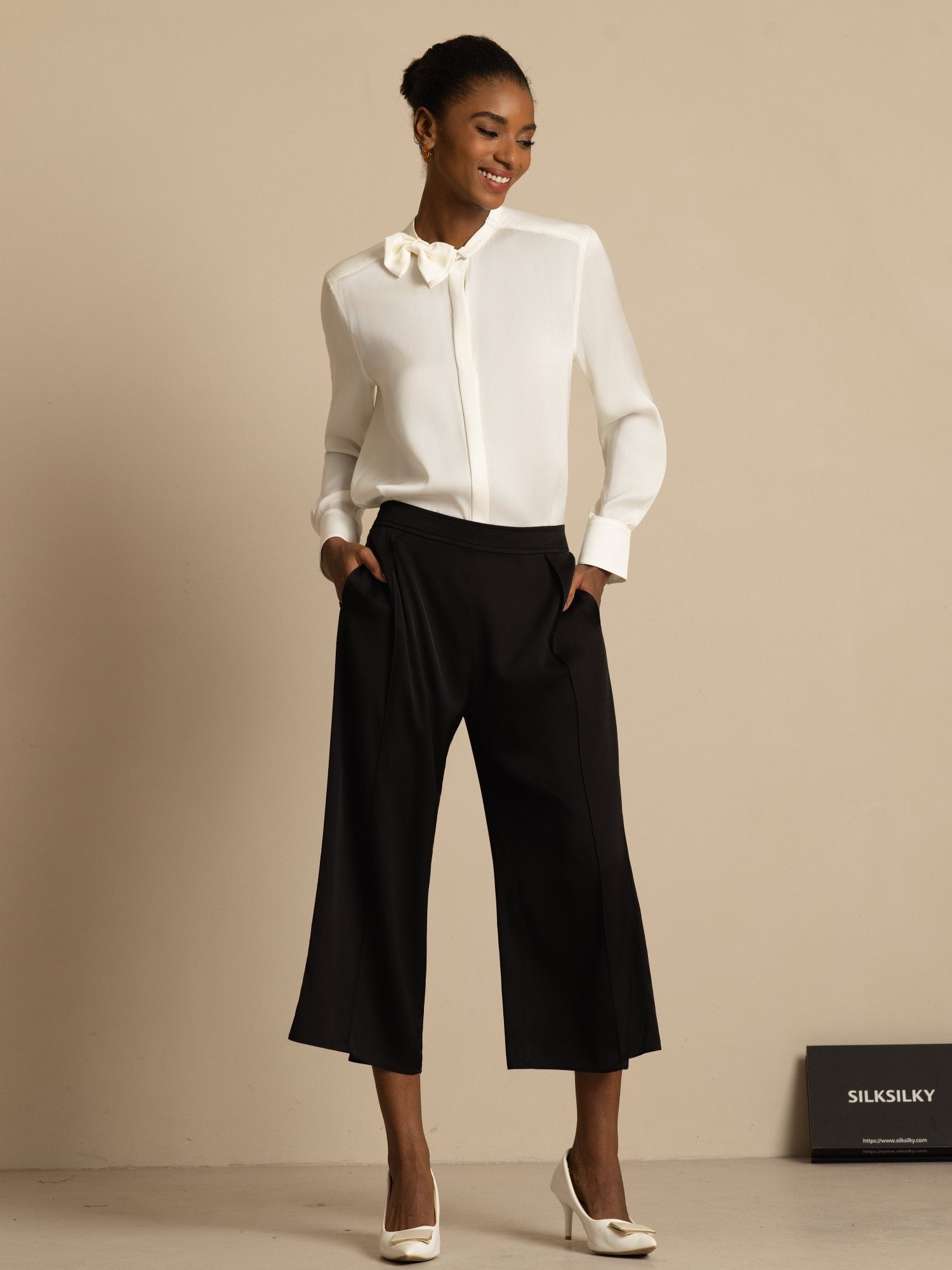 [Blanco] SilkSilky-ES 19Momme Seda Manga larga Cuello Alto Blusa 007