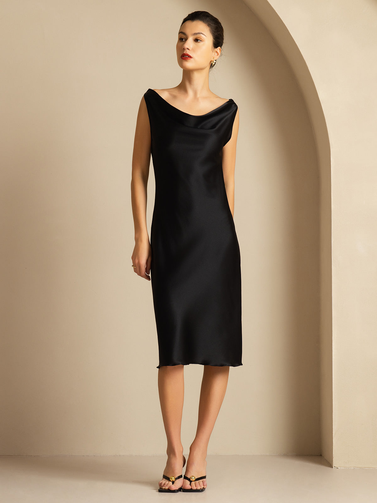 [Negro] SilkSilky-ES 19Momme Seda Dress 005