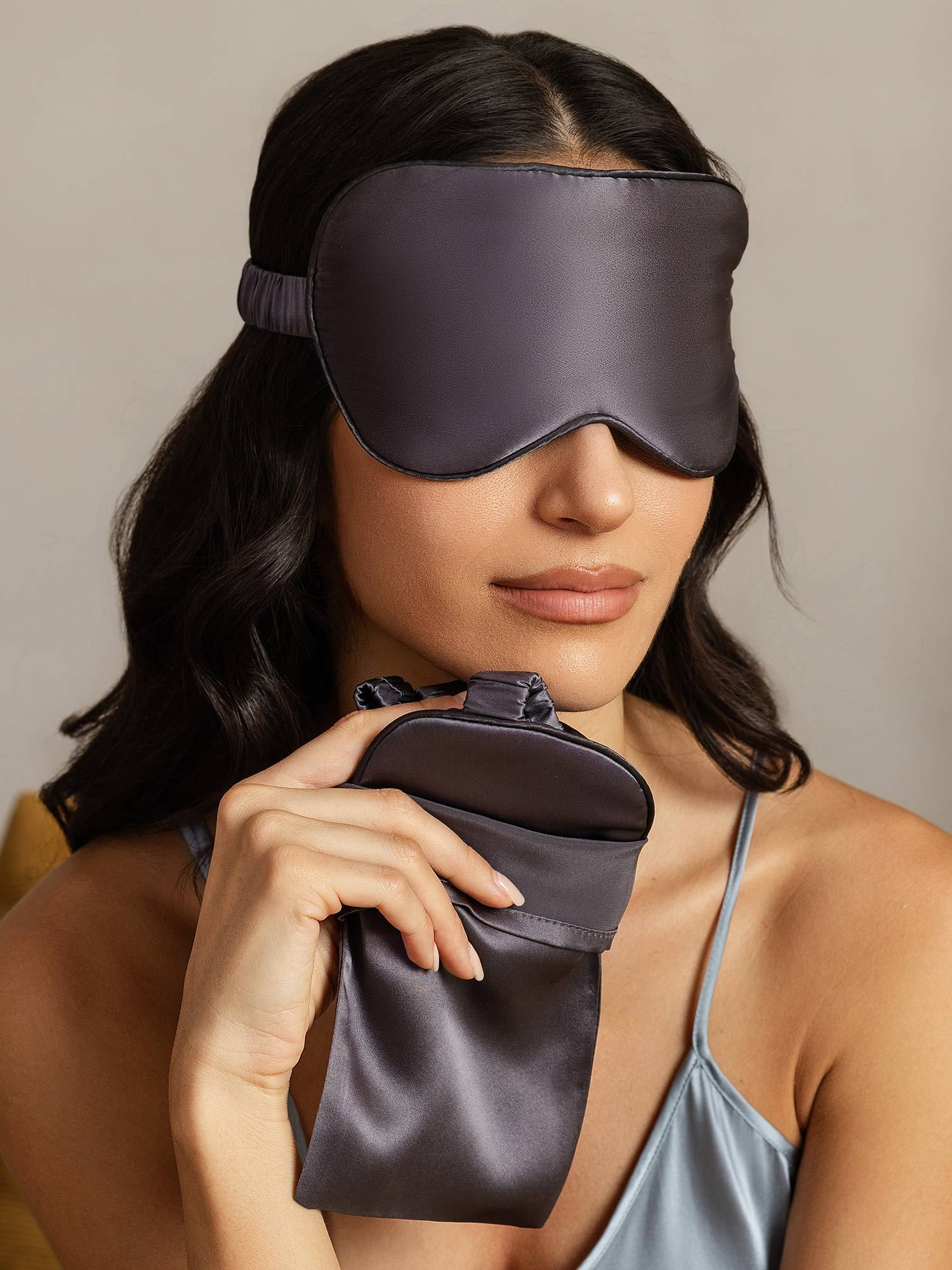 [GrisOscuro] SilkSilky-ES Seda Pura Eye Mask 004