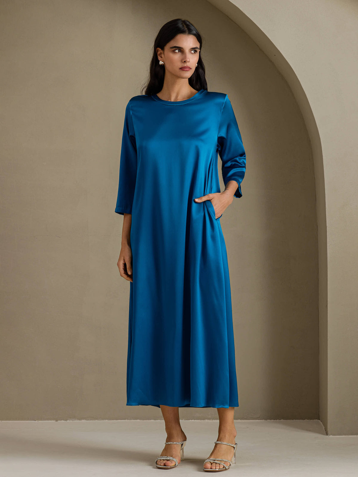 [Azul Real] SilkSilky-ES 3/4 Sleeve Round Neck Vestido 001